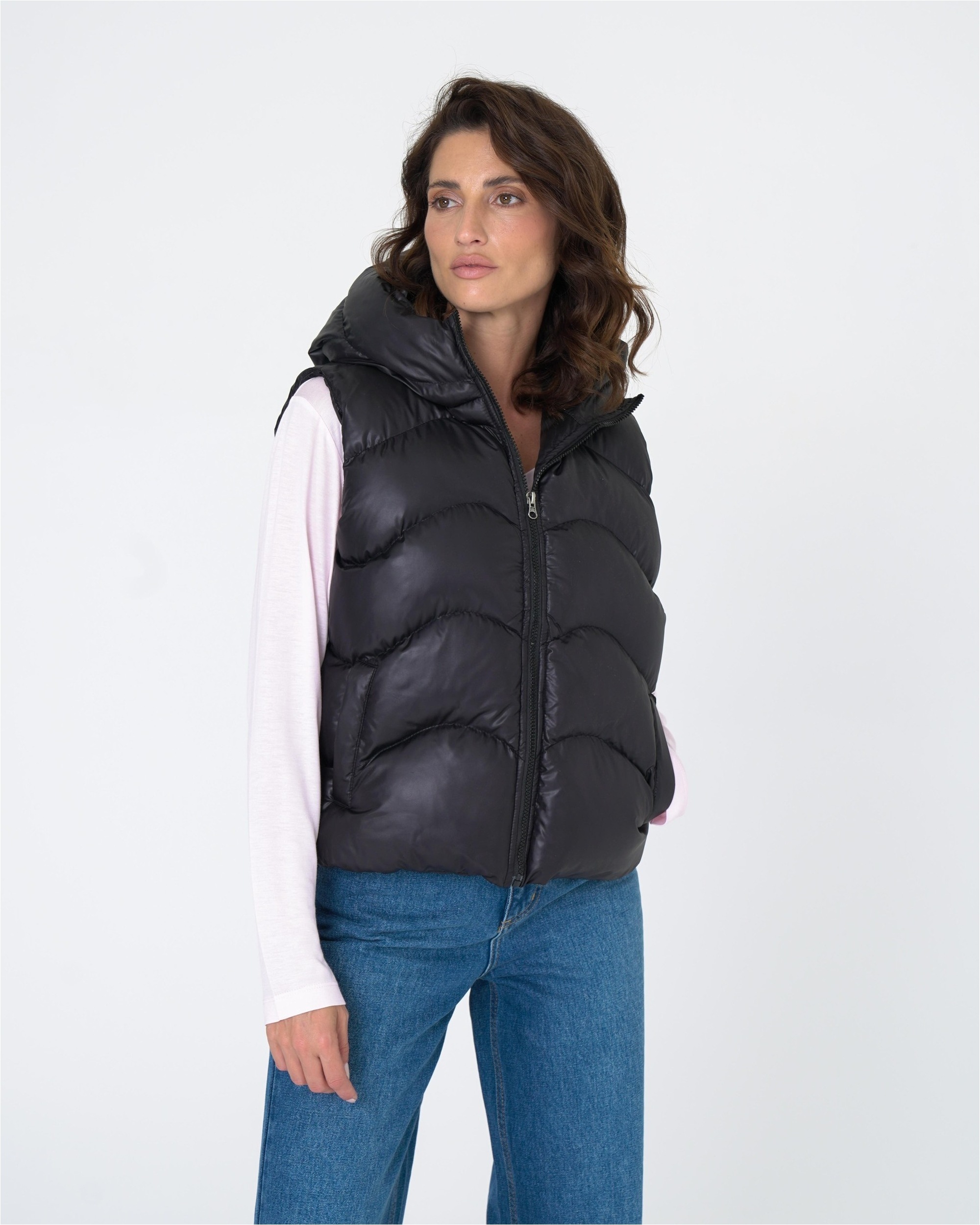 freshlions Steppweste "Laura", 1 Stk. mit großer, gemütlicher Kapuze günstig online kaufen