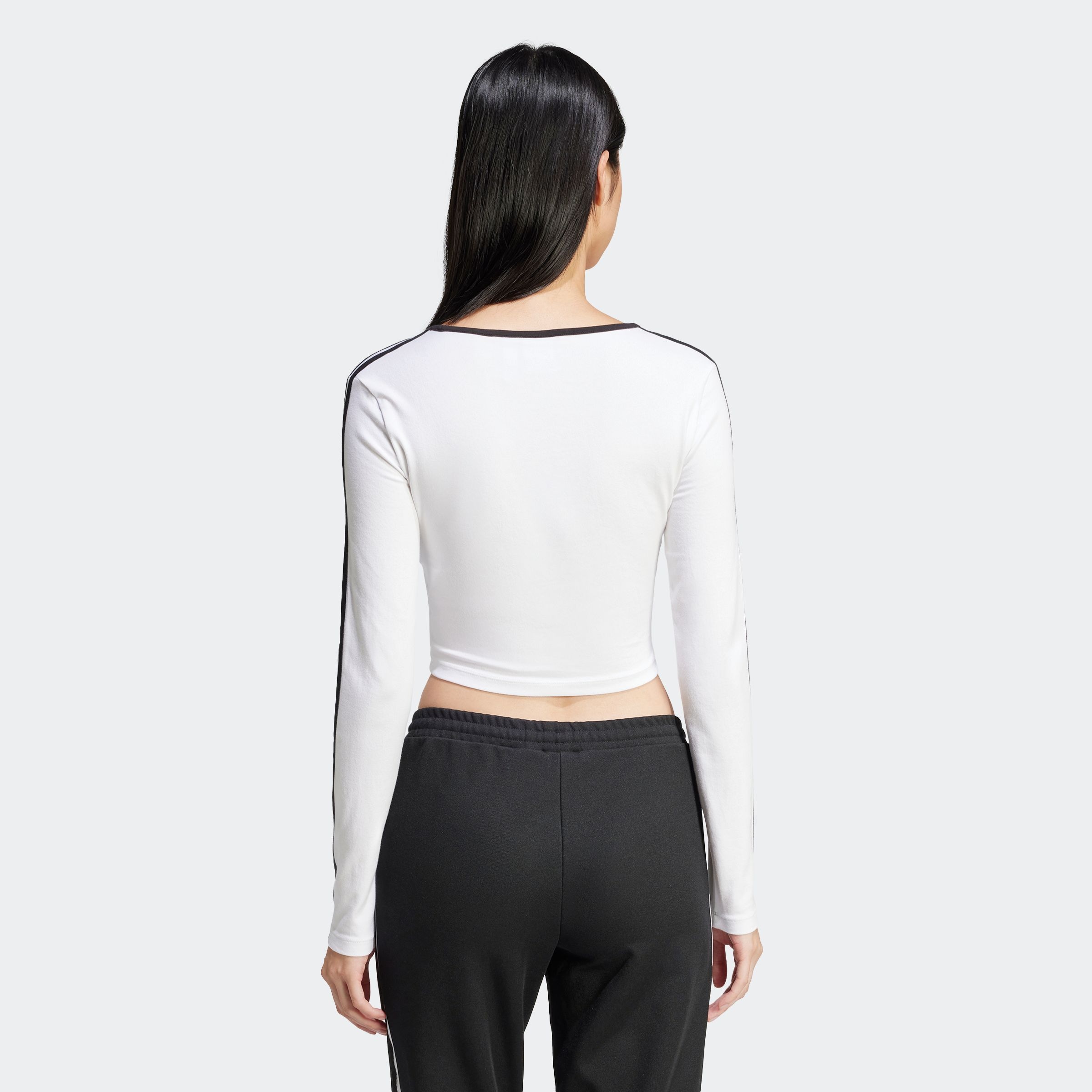 adidas Originals Langarmshirt »3S LS CROP« schmaler und kürzerer Schnitt, mit langen Ärmeln, aus Baumwolle