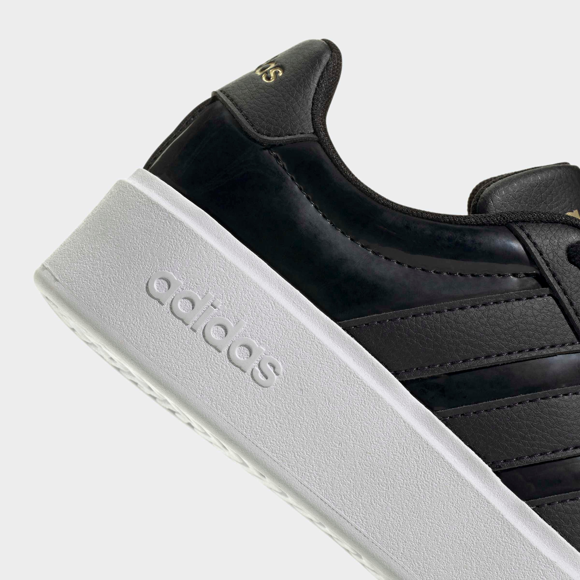 adidas Sportswear Plateausneaker »STREETTALK BOLD KIDS«  inspiriert vom Design des adidas Superstar