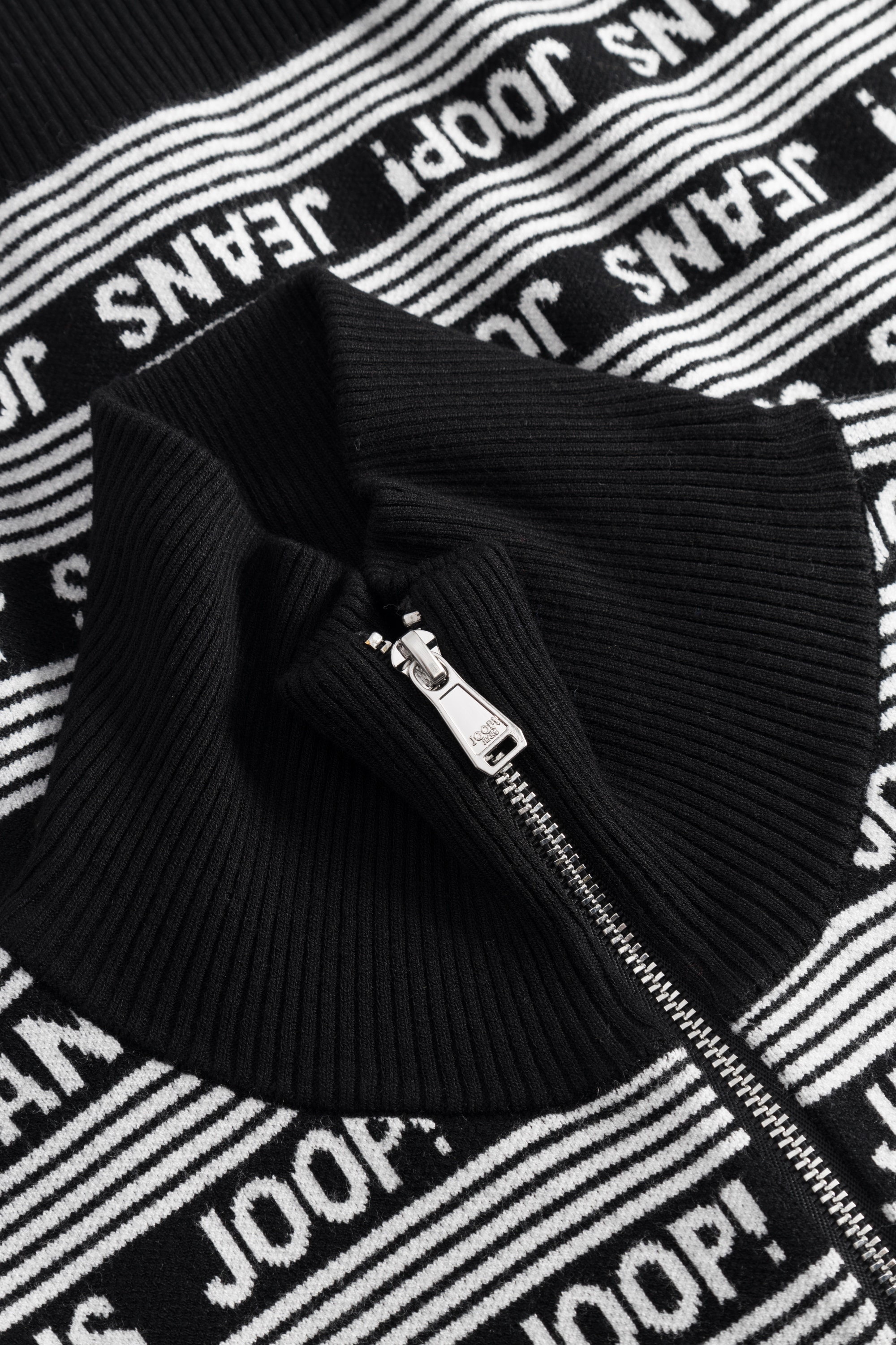 Joop Jeans Strickjacke »Kadri« mit Logoprint