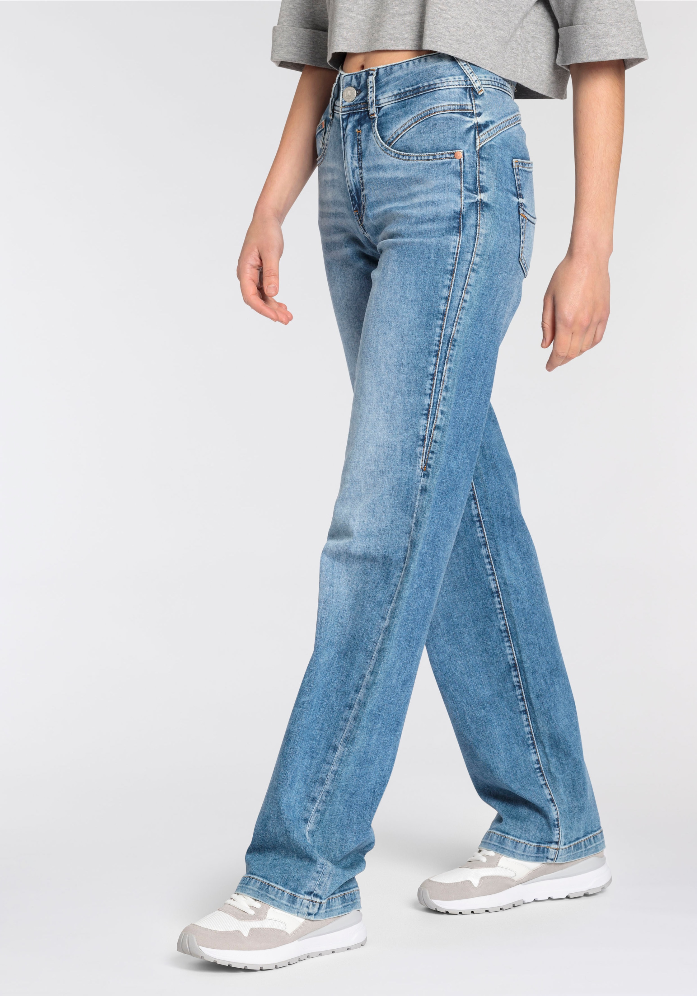 Herrlicher Straight-Jeans »Gila Sailor Long Light Denim«