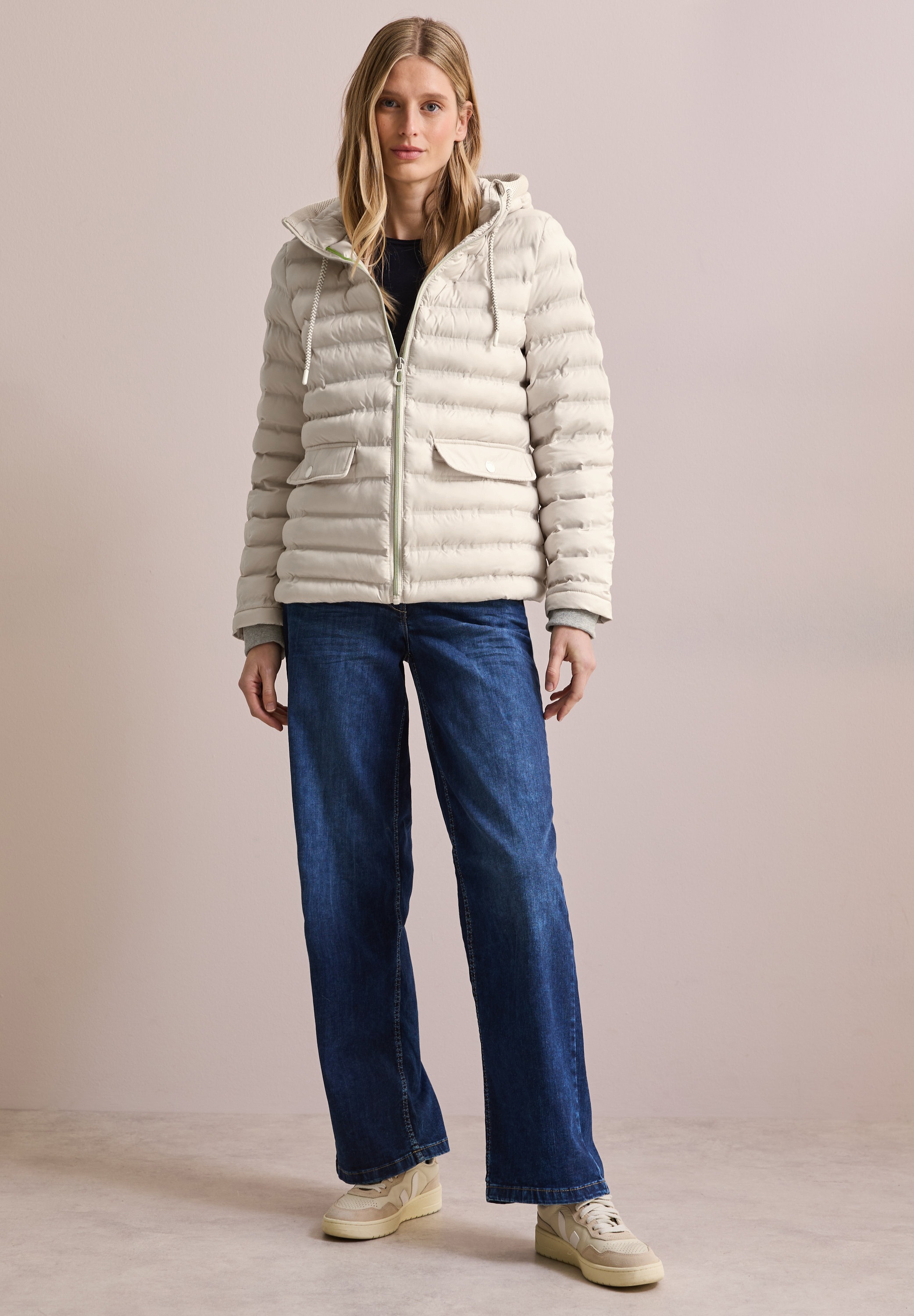 Cecil Steppjacke, mit Kapuze, mit Kapuze mit Tunnelzugband