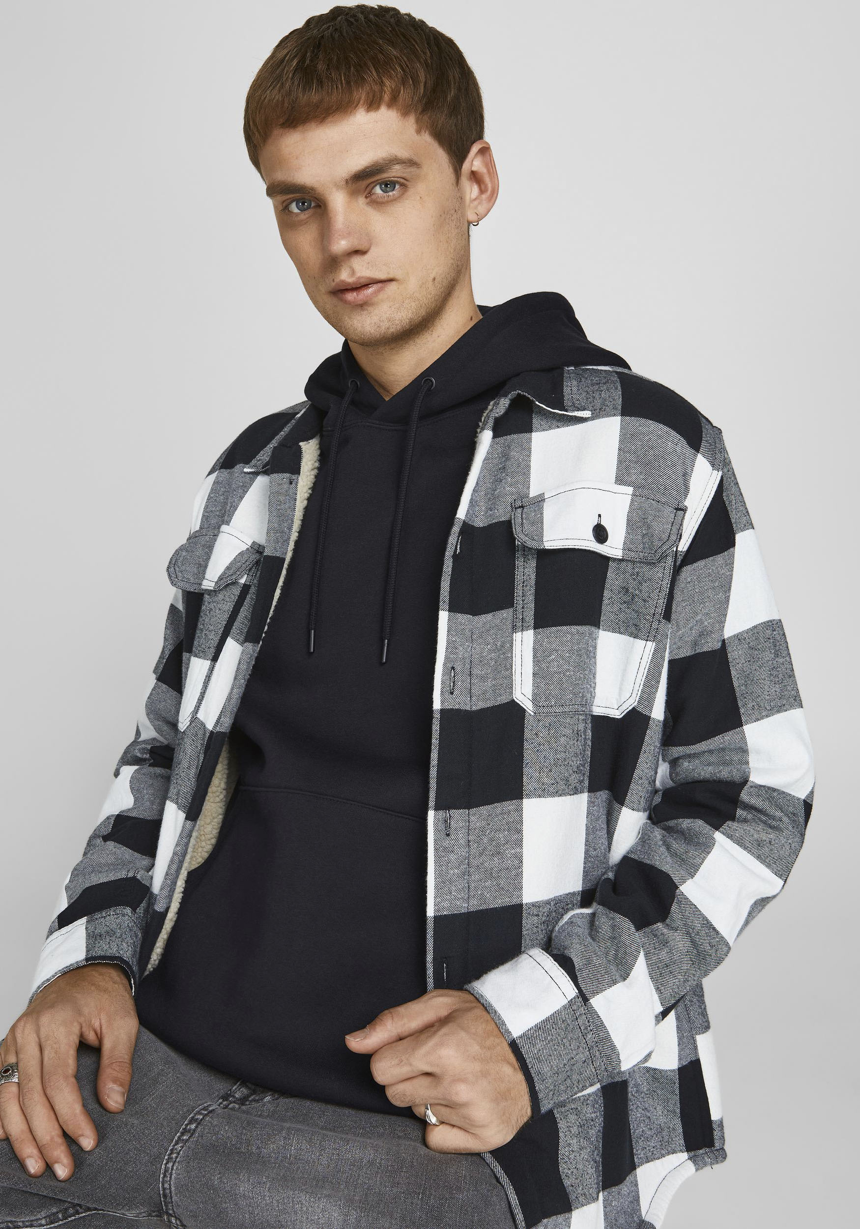 Thumbnail - Jack & Jones "STAR BASIC SWEAT HOOD"