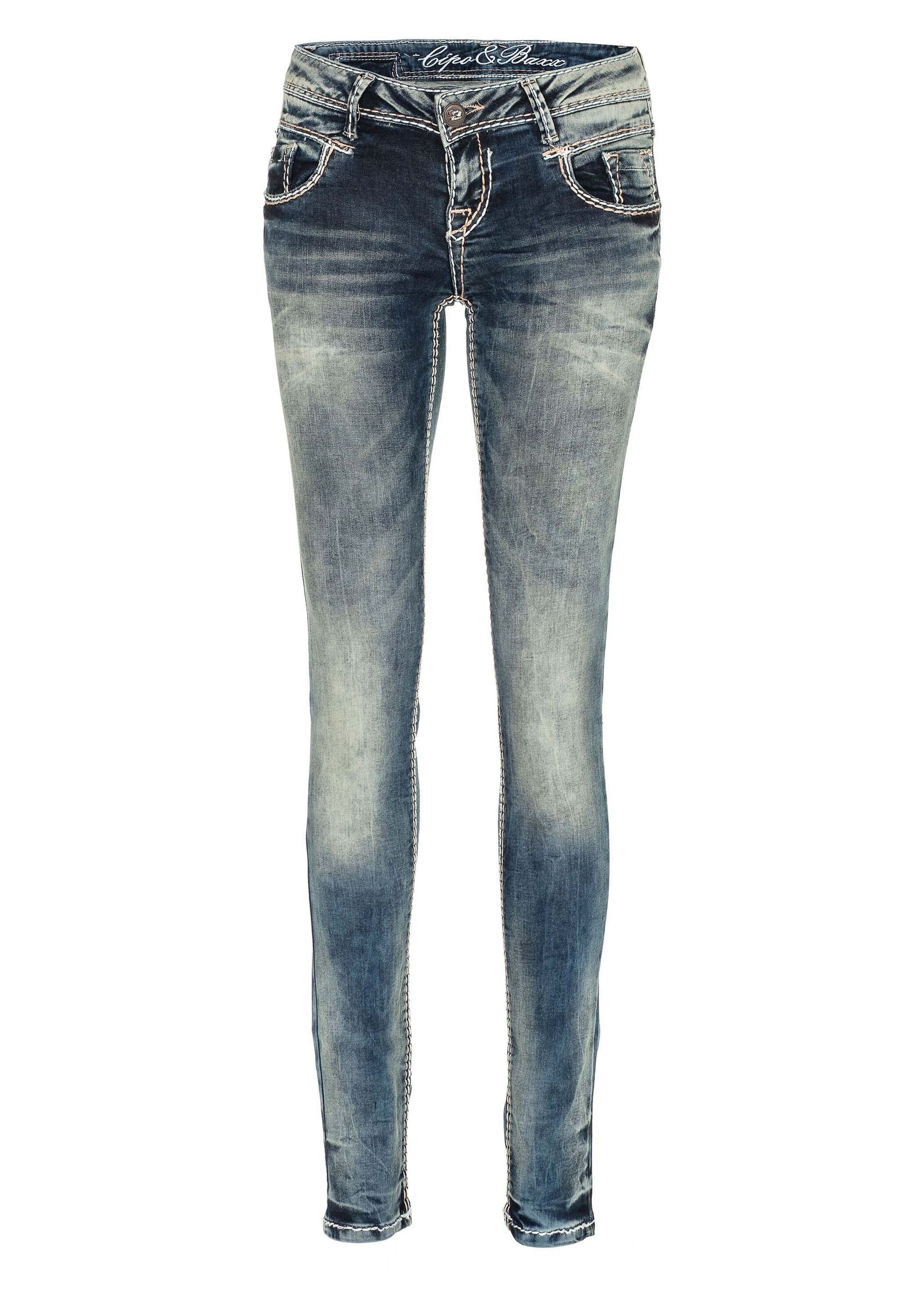 Cipo & Baxx 5-Pocket-Jeans "Jeans", mit niedriger Taille in Straight Fit, W günstig online kaufen