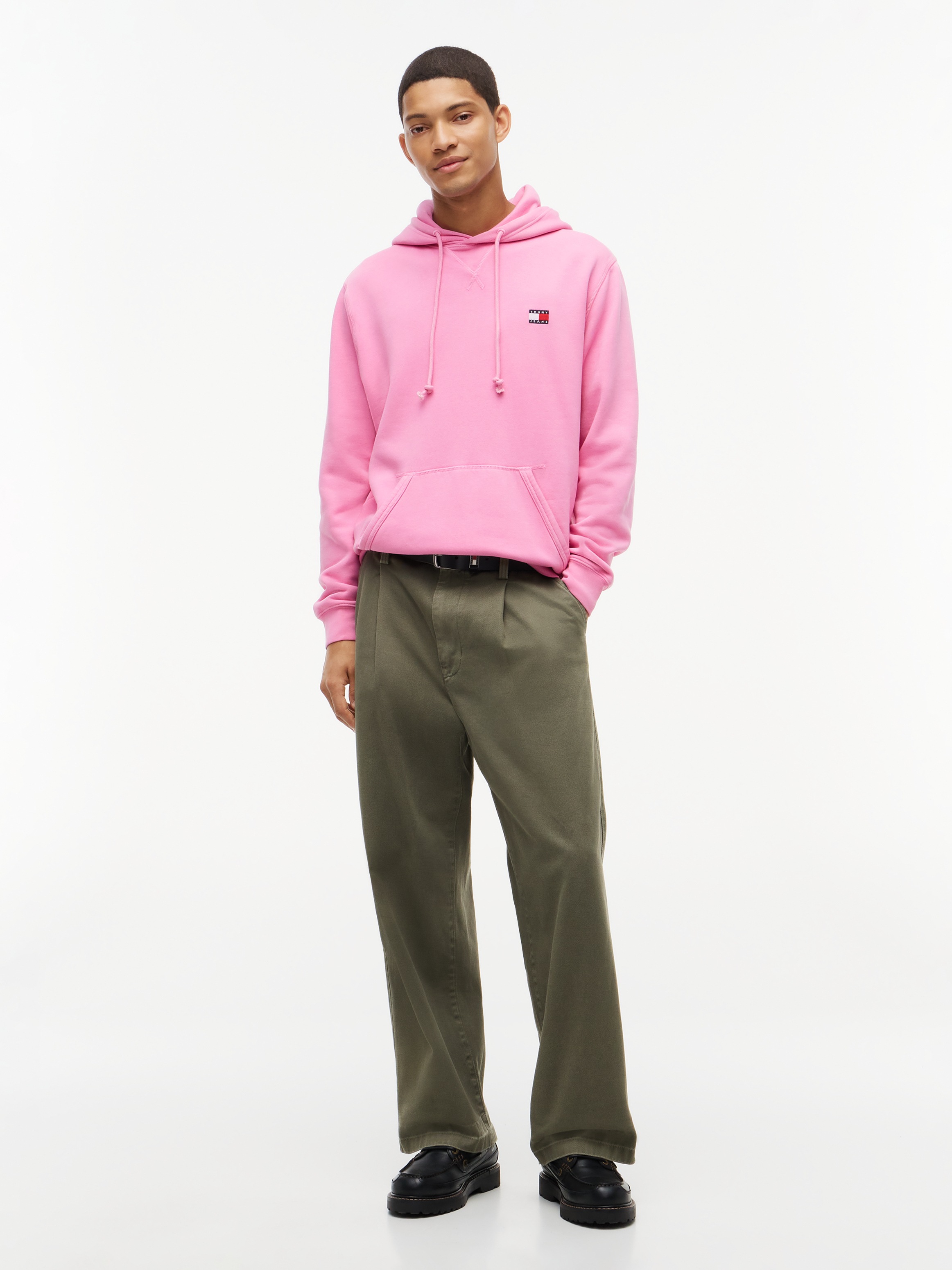 Tommy Jeans Kapuzensweatshirt »REGULAR BADGE HOODIE«, Regular fit mit Kapuze
