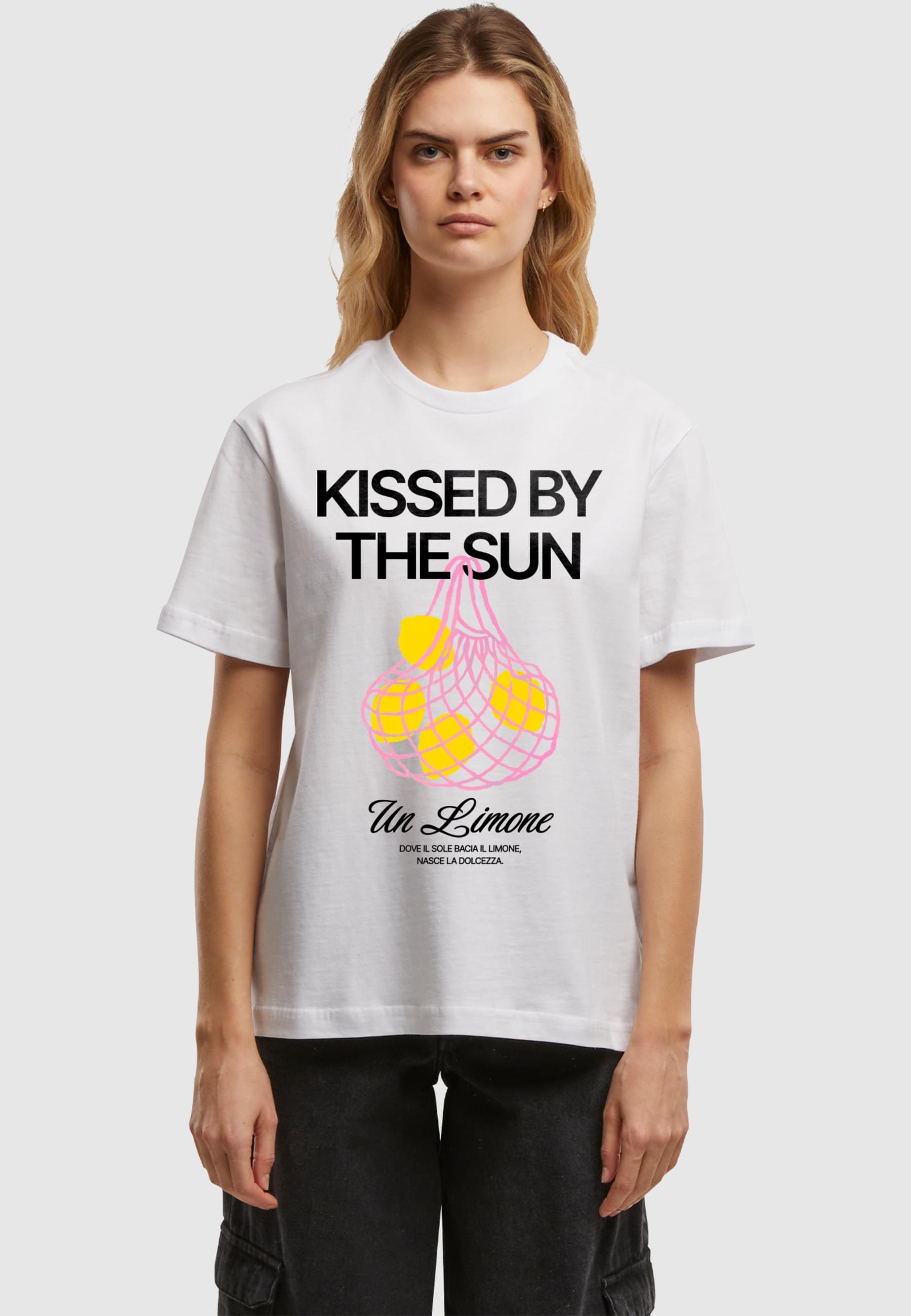 MisterTee T-Shirt »MisterTee Kissed By The Sun Tee«, (1 tlg.)
