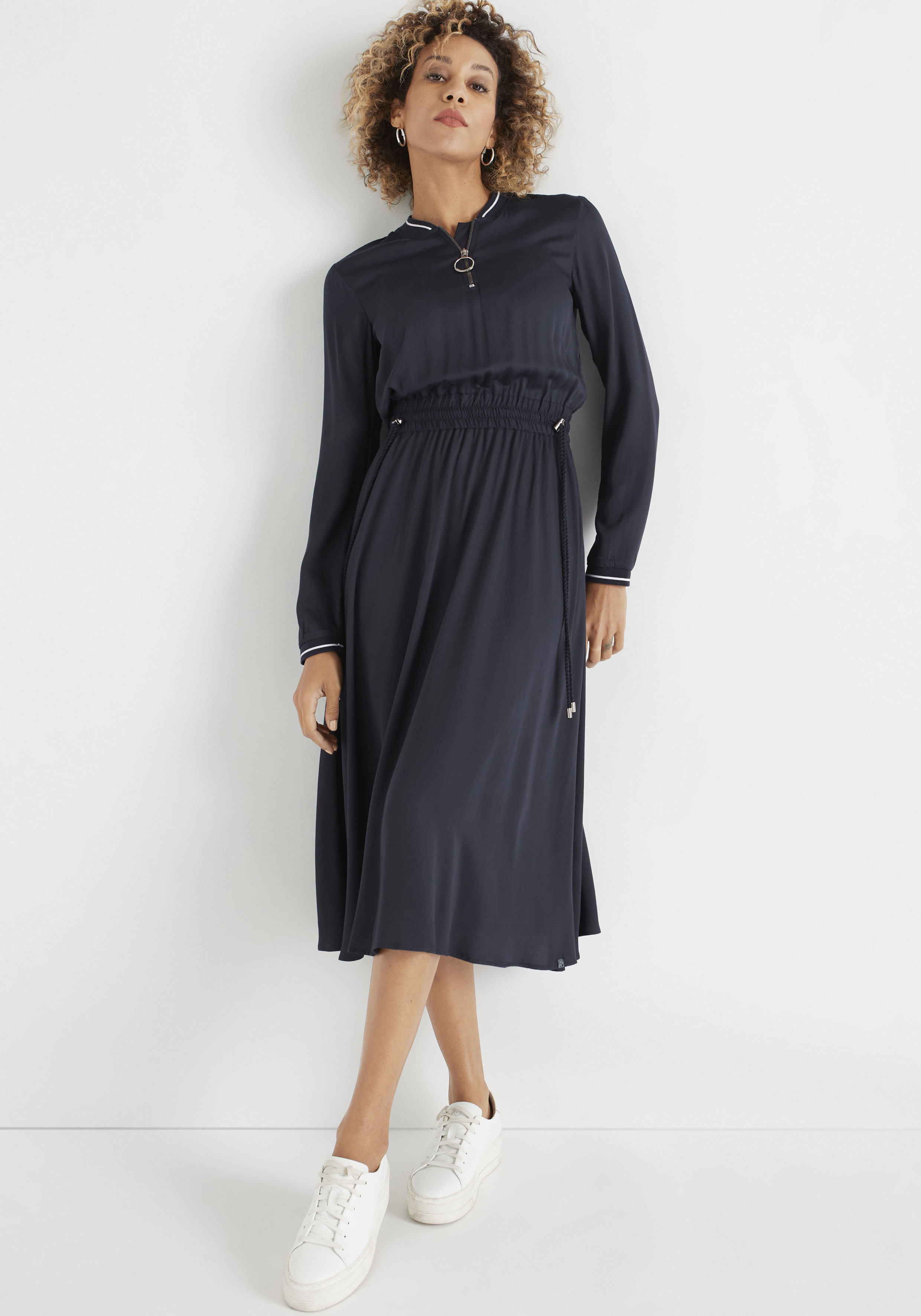 Midikleid, mit elastischem Taillenbund