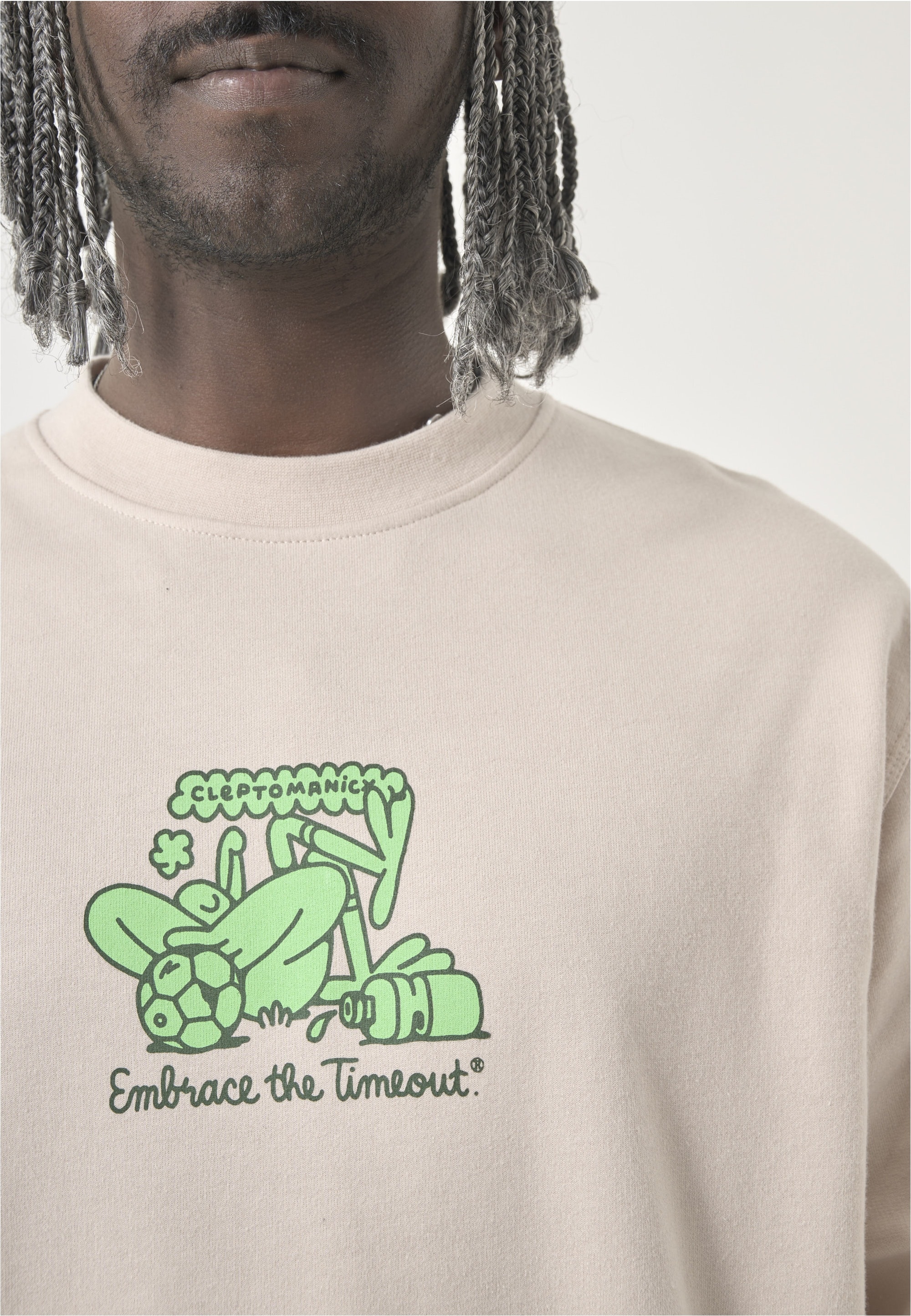 Cleptomanicx Strickpullover »Embrace Football«, mit coolem Print vorne