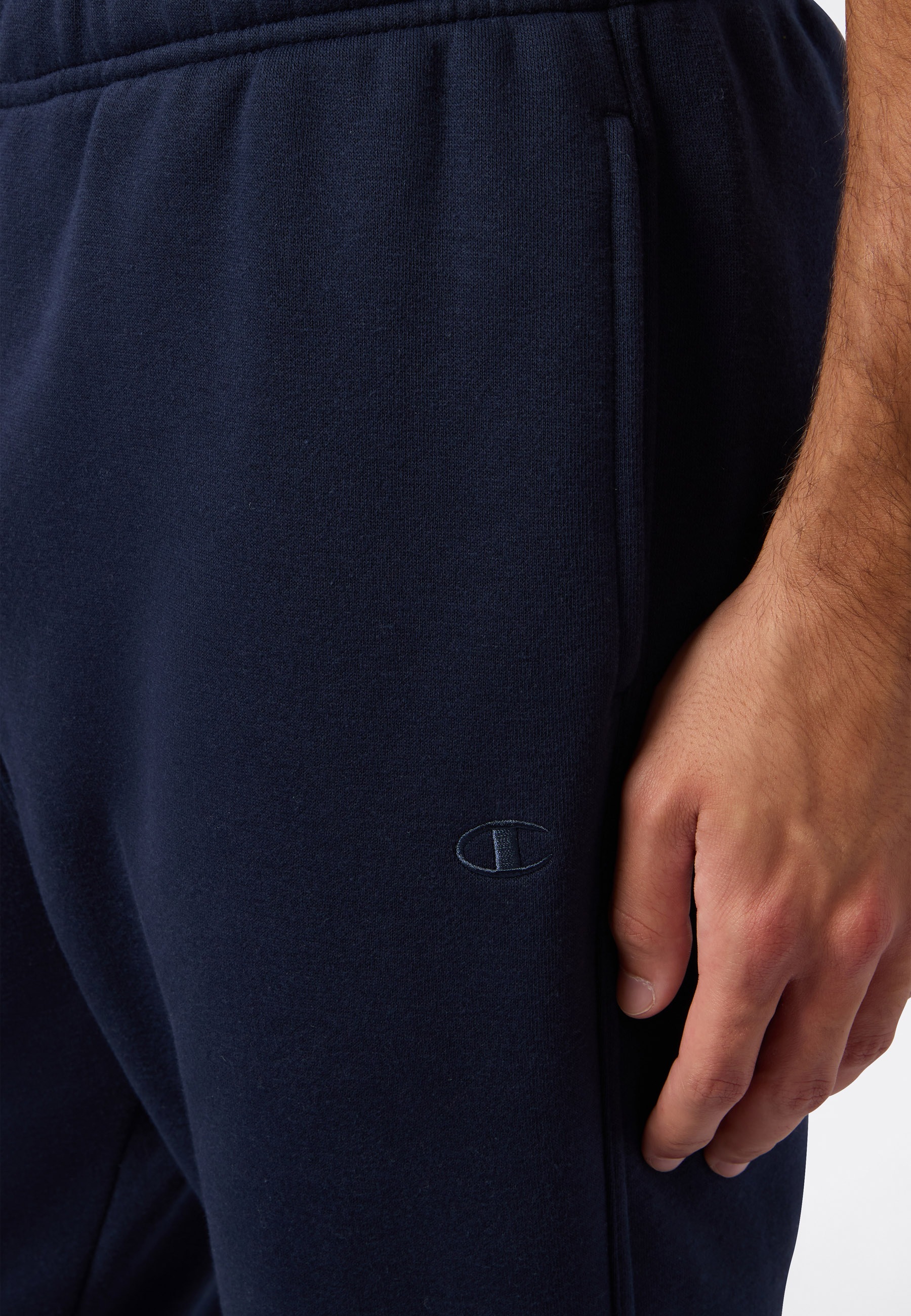 Champion Jogginghose »Elastic Cuff Pants«  sportlicher Stil, für Freizeit und Sport, viel Bewegungsfreiheit