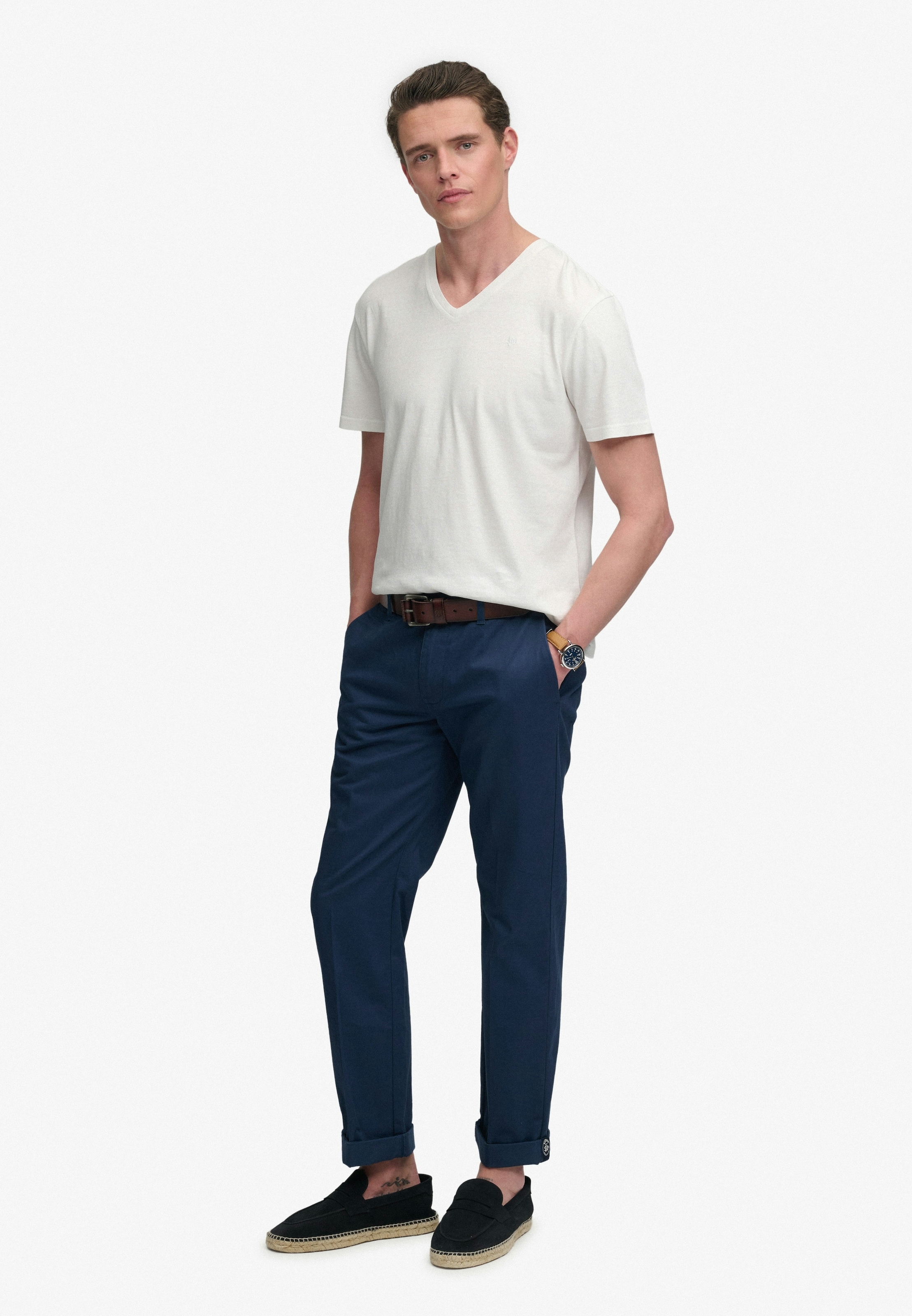 Superdry Rundhalsshirt »CLASSIC COTTON LINEN VEE« aus tollem Baumwoll-Leinen-Mischgewebe