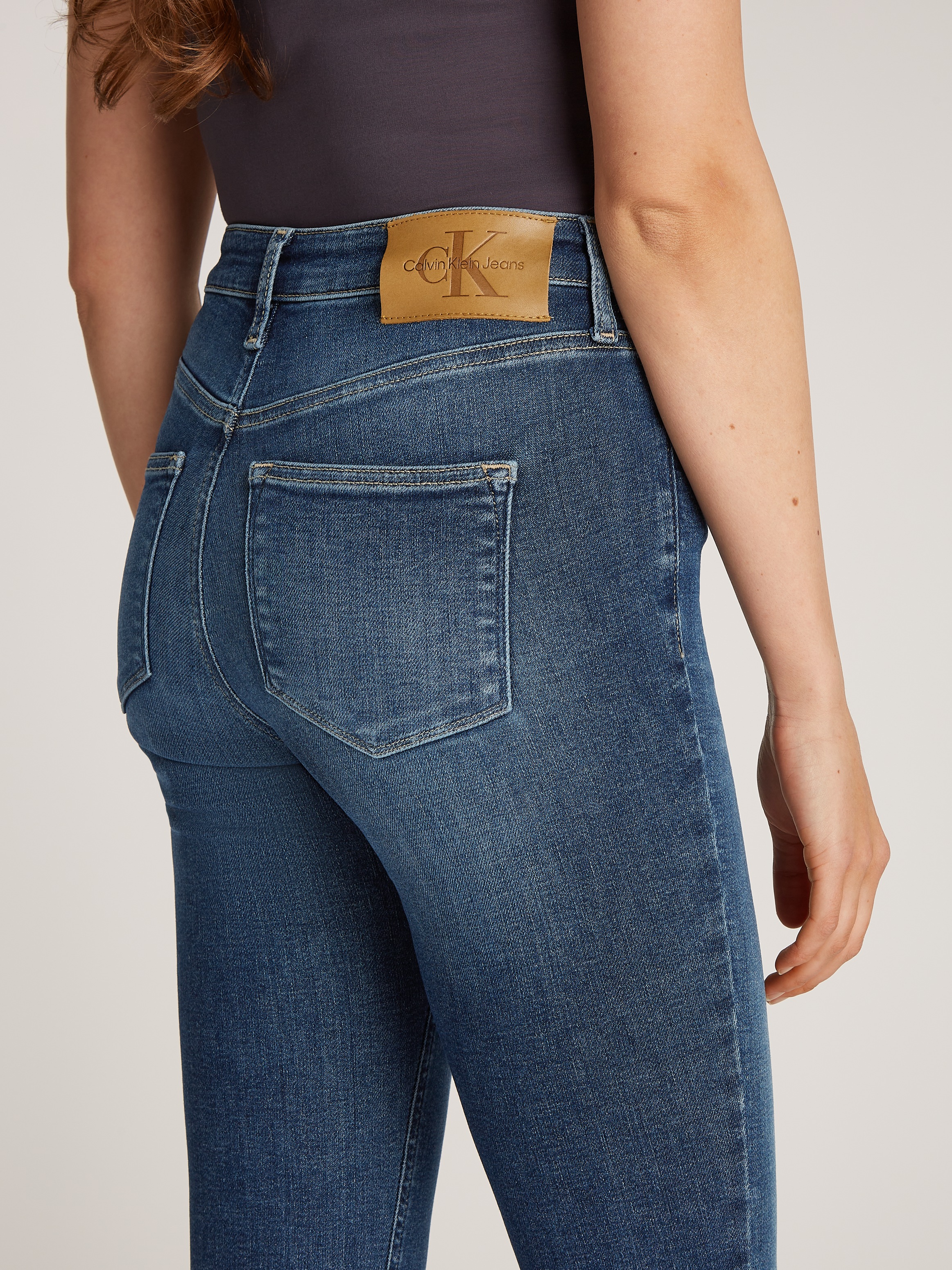 Calvin Klein Jeans Skinny-fit-Jeans »HIGH RISE SUPER SKINNY ANKLE«, mit Stoned wash Optik, mit Coinpocket
