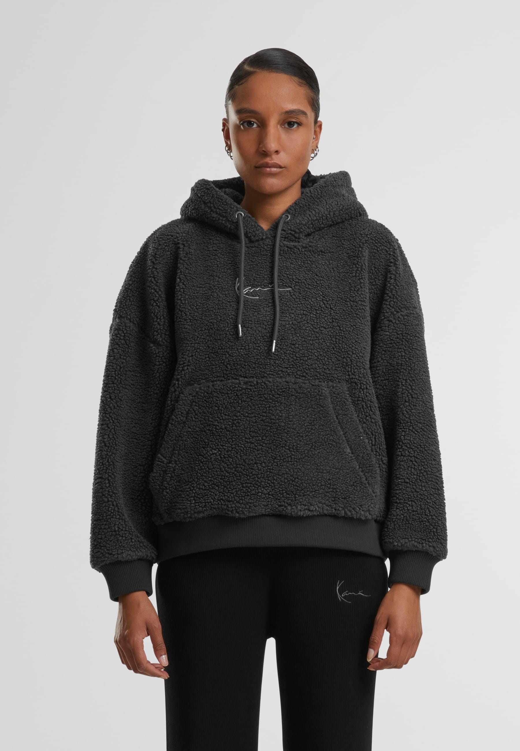 Karl Kani Kapuzenpullover »Karl Kani Karl Kani Metal Signature Teddy Os Hoodie«, (1 tlg.)