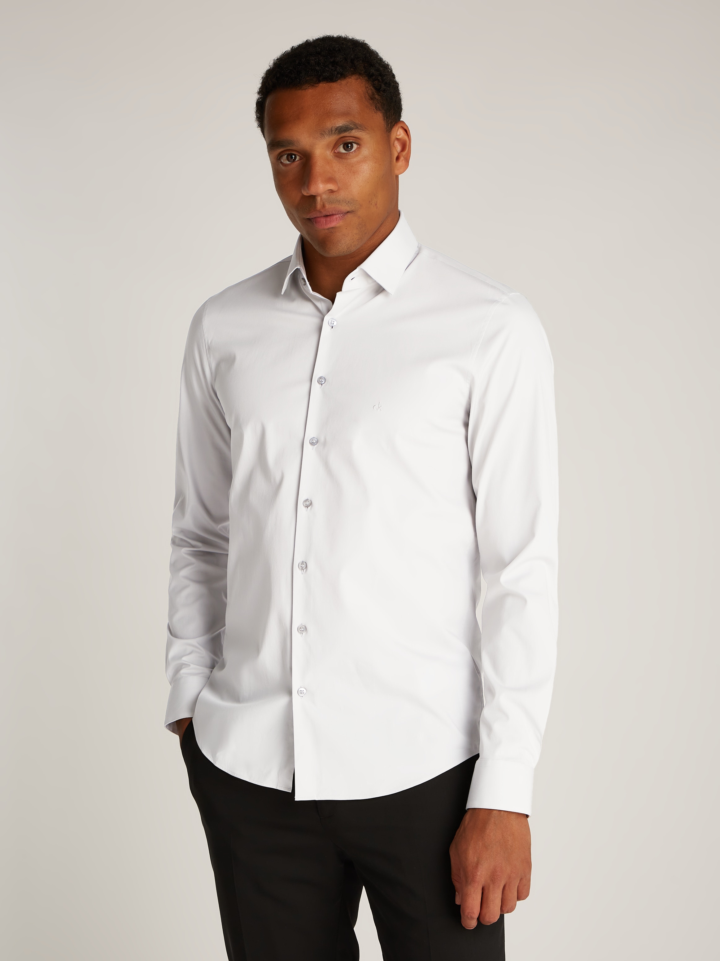 Calvin Klein Businesshemd "POPLIN STRETCH SLIM SHIRT", mit Kentkragen, Logo günstig online kaufen