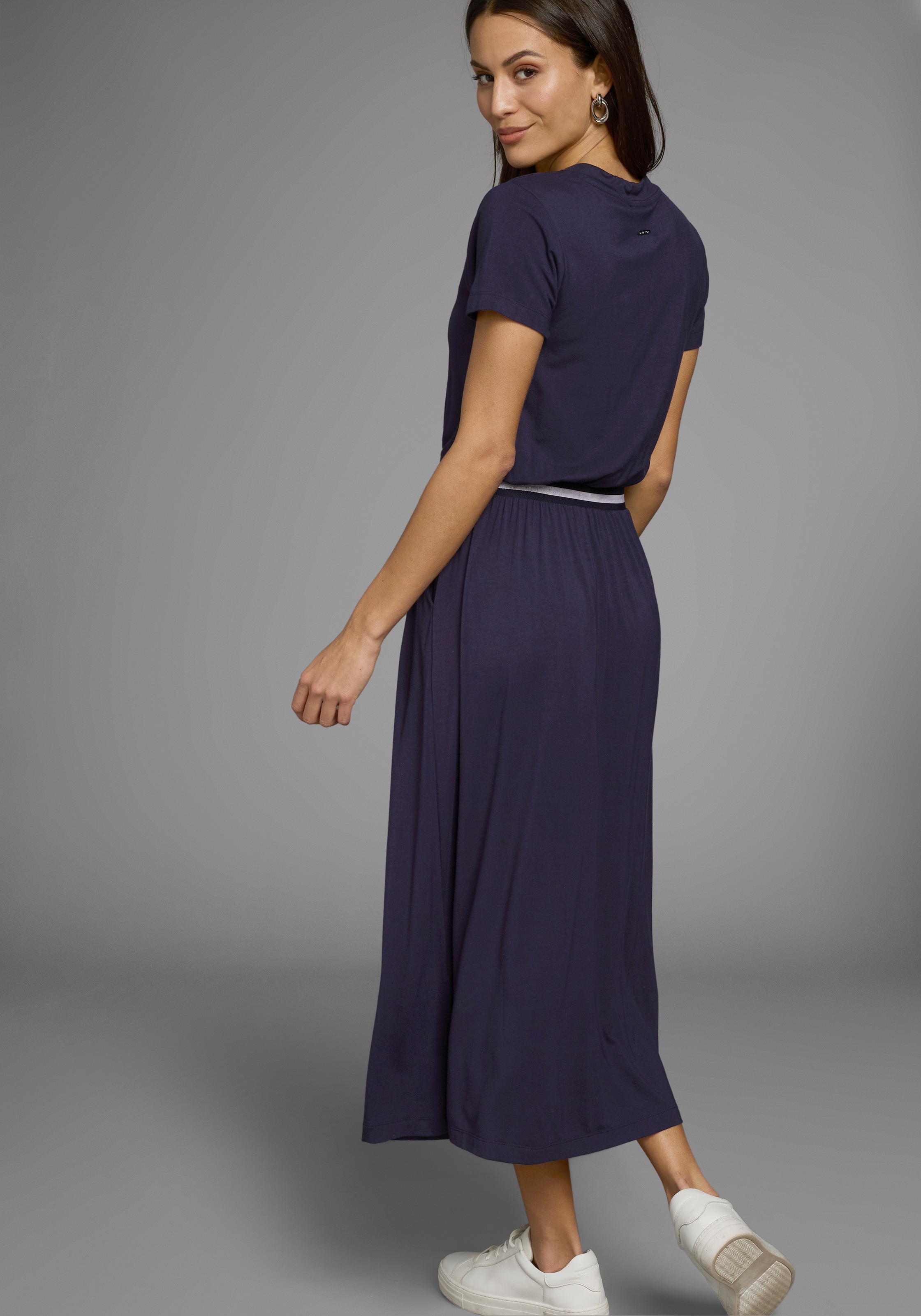 Laura Scott Sommerkleid, mit Rippeneinsatz am Bund mit Kontraststreifen günstig online kaufen