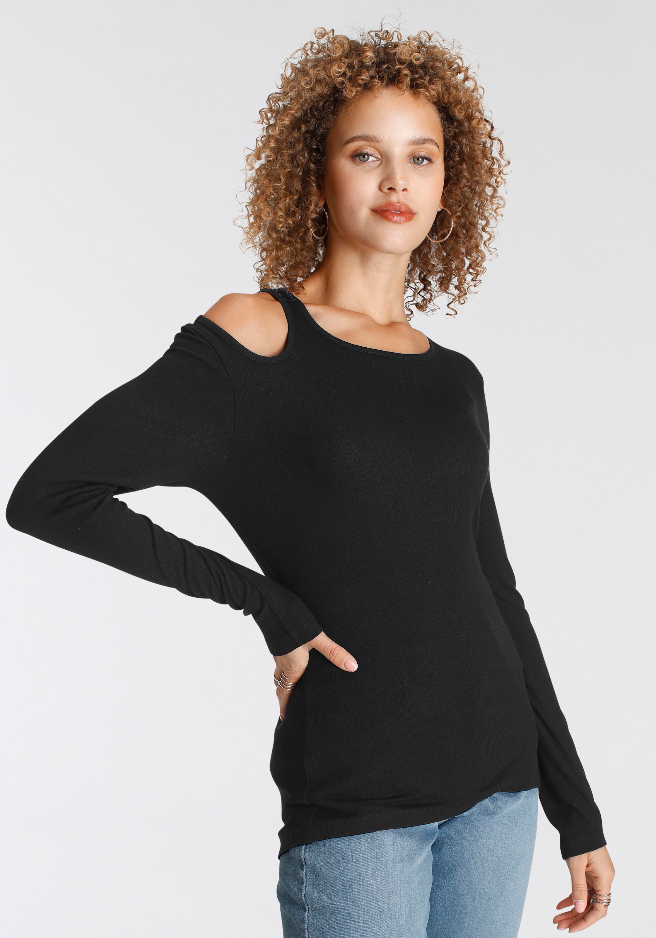 BAUR einer Langarmshirt, online mit | auf Tamaris Cut-out kaufen Schulter