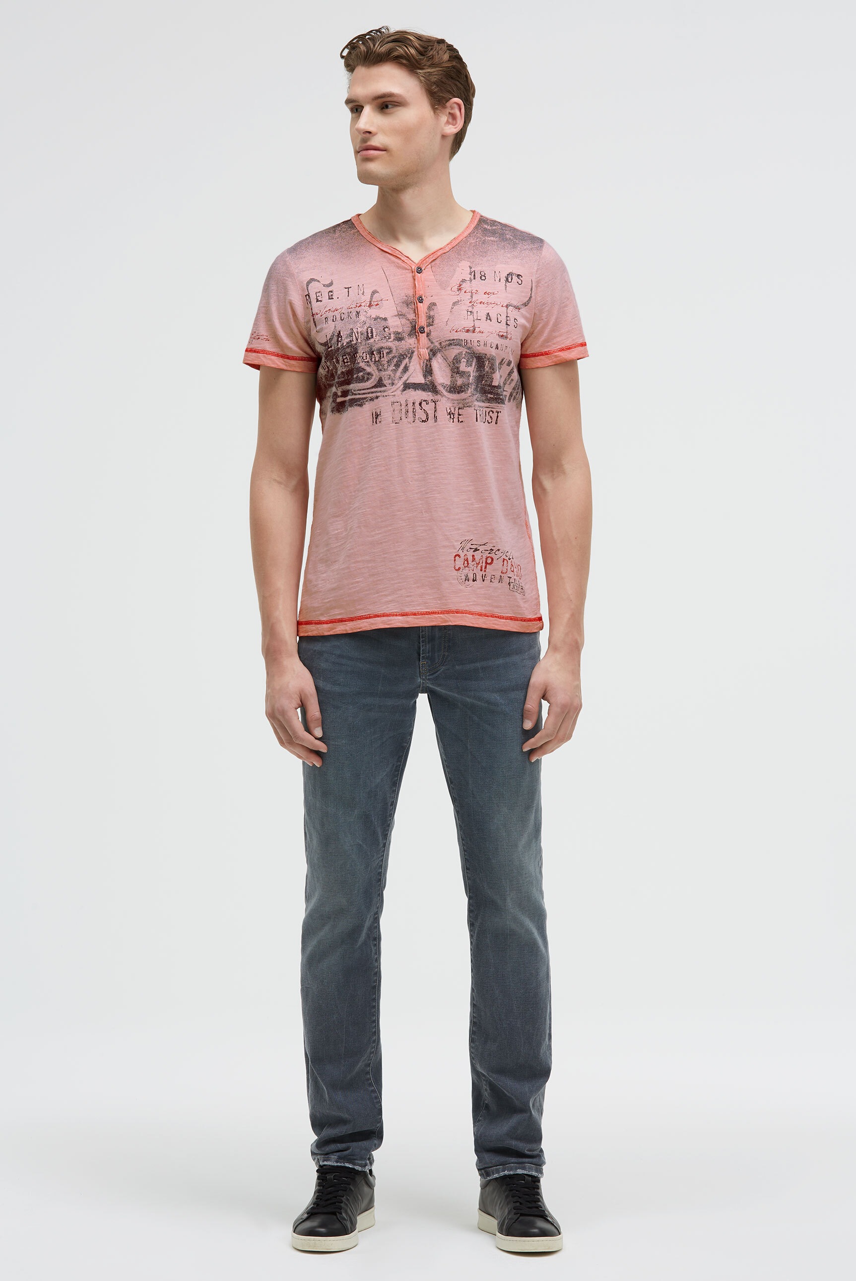 Thumbnail - CAMP DAVID Henleyshirt mit offener Kante am Ausschnitt