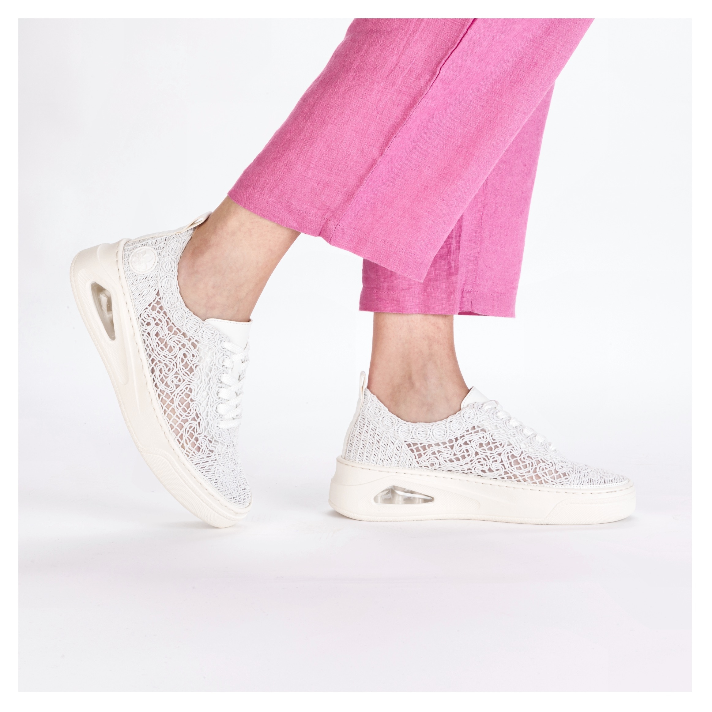 Rieker Plateausneaker, Schnürschuh, Halbschuh in sommerlicher Makramee-Optik