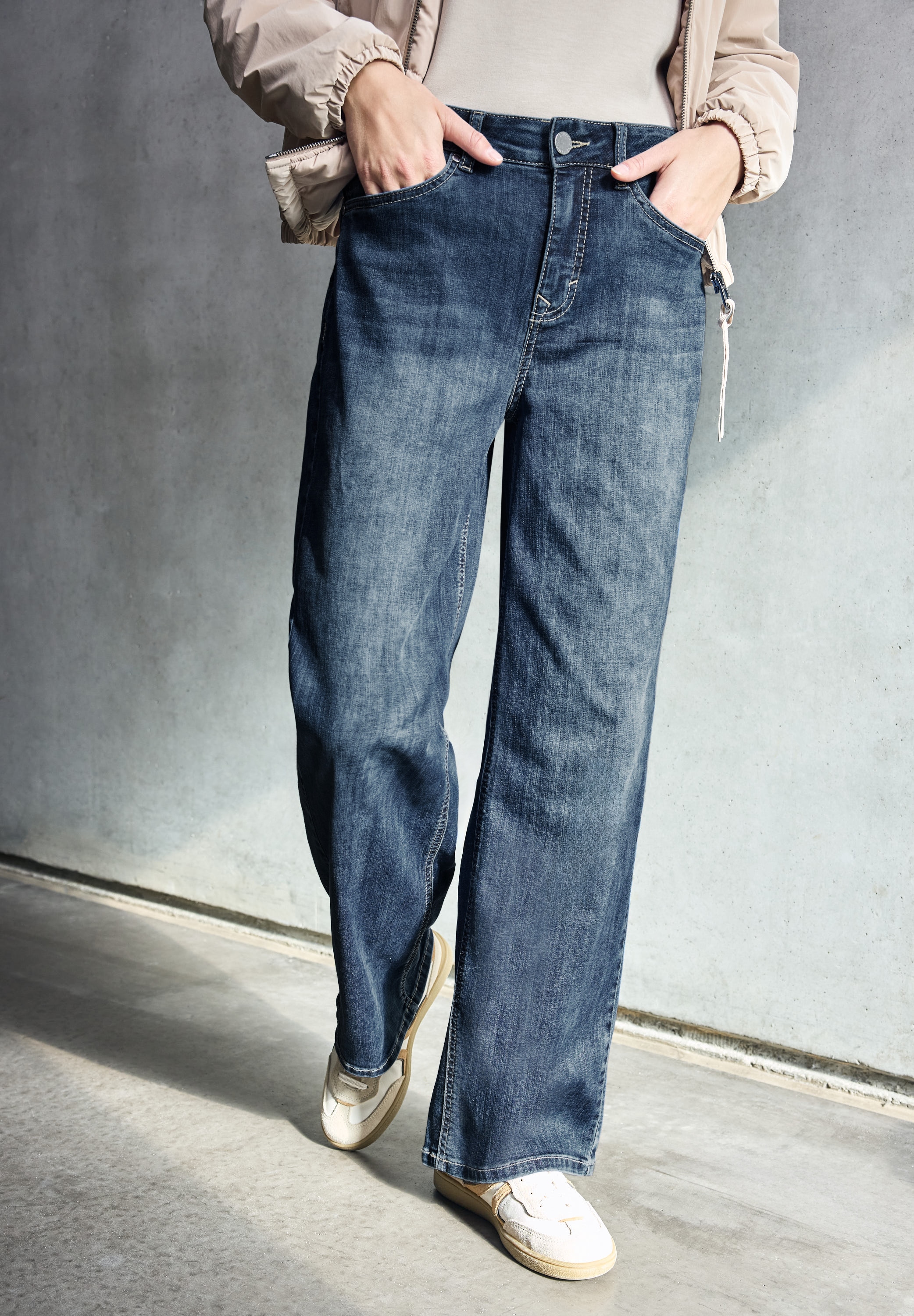 STREET ONE STUDIO Loose-fit-Jeans High Waist