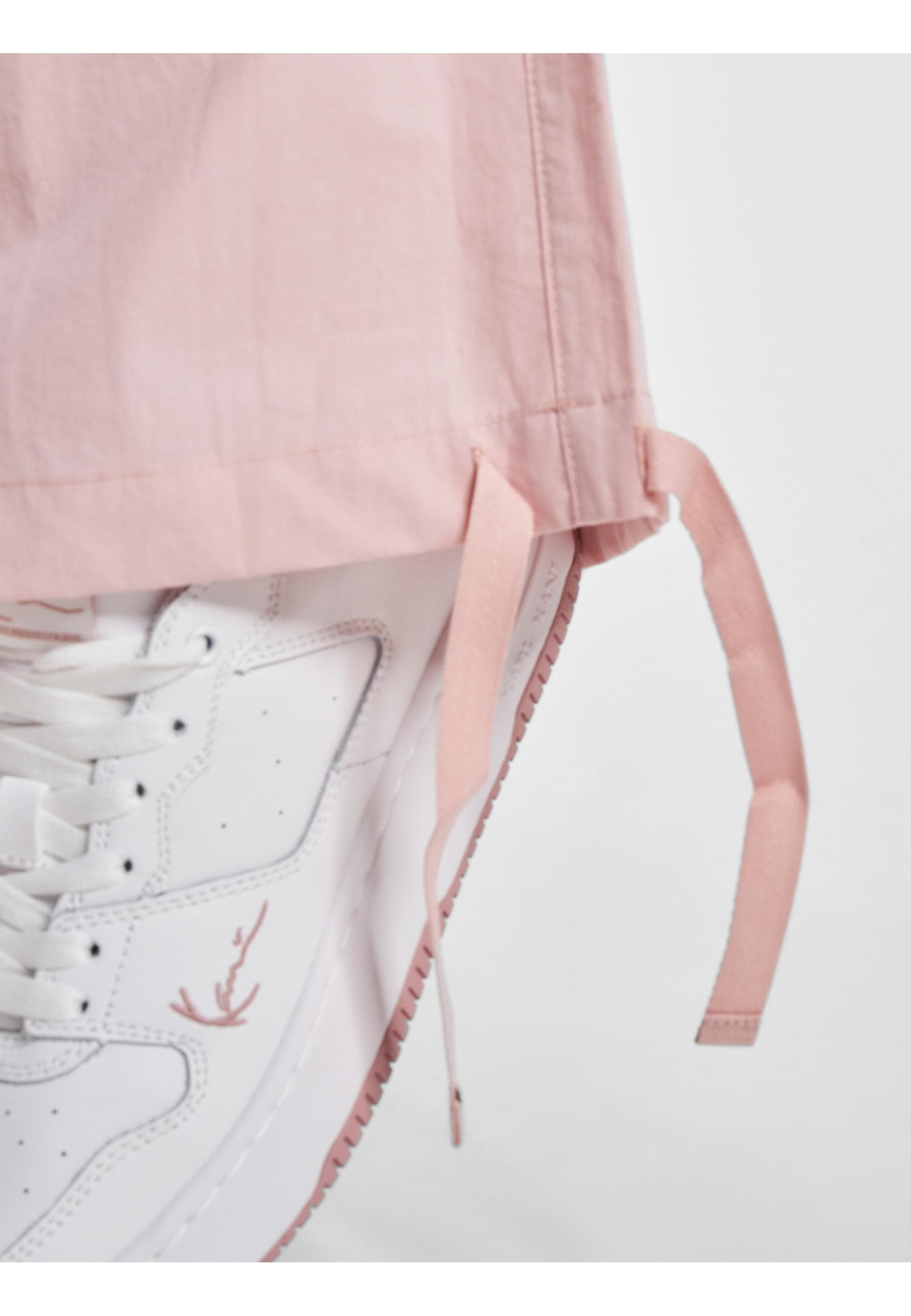 Karl Kani Stoffhose »Karl Kani Damen KW233-018-2 KK Small Signature Parachute Pants«, (1 tlg.)