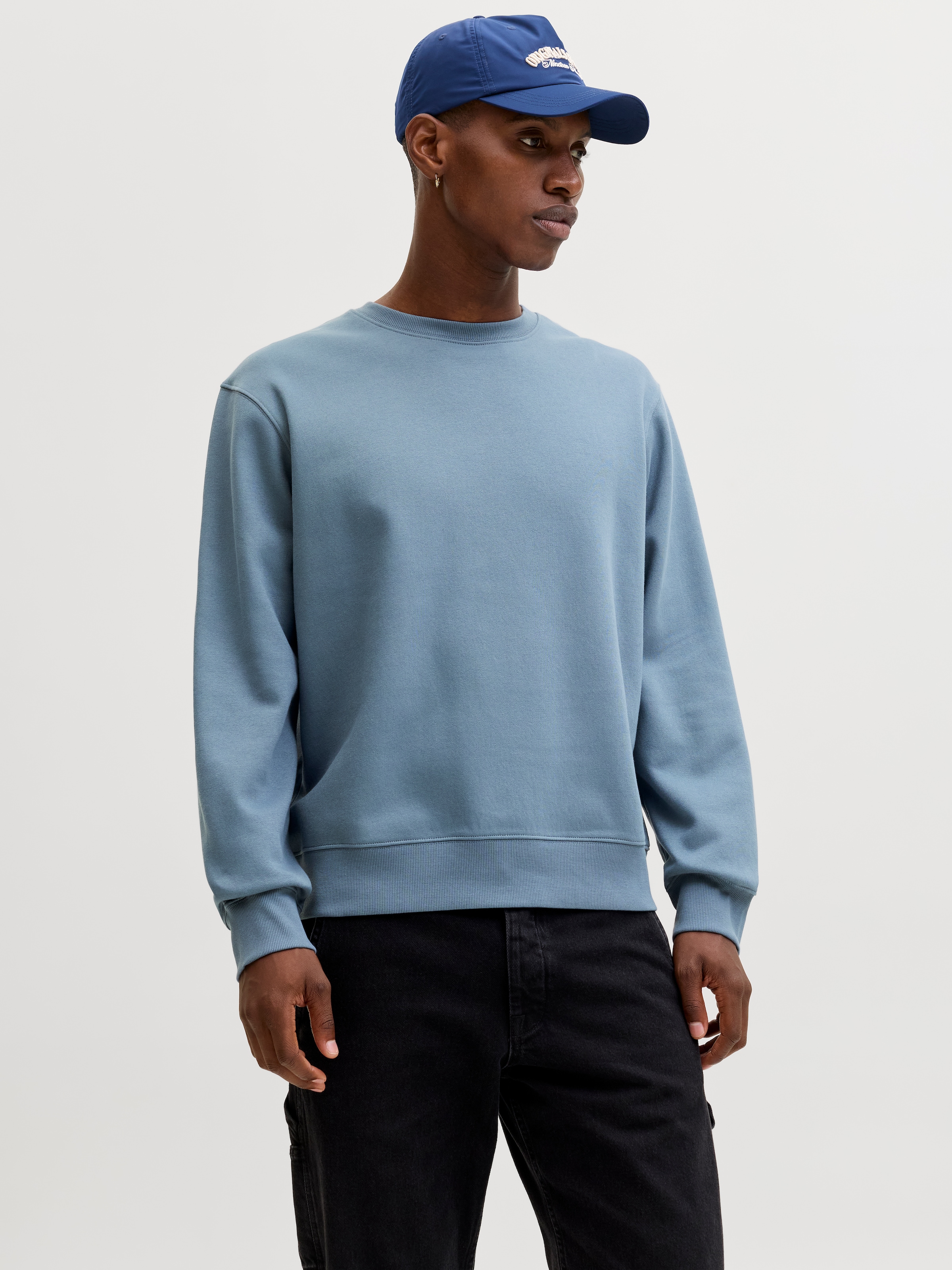 Jack & Jones "JJESTAR BASIC SWEAT CREW NECK NOOS", mit Rundhalsausschnitt günstig online kaufen
