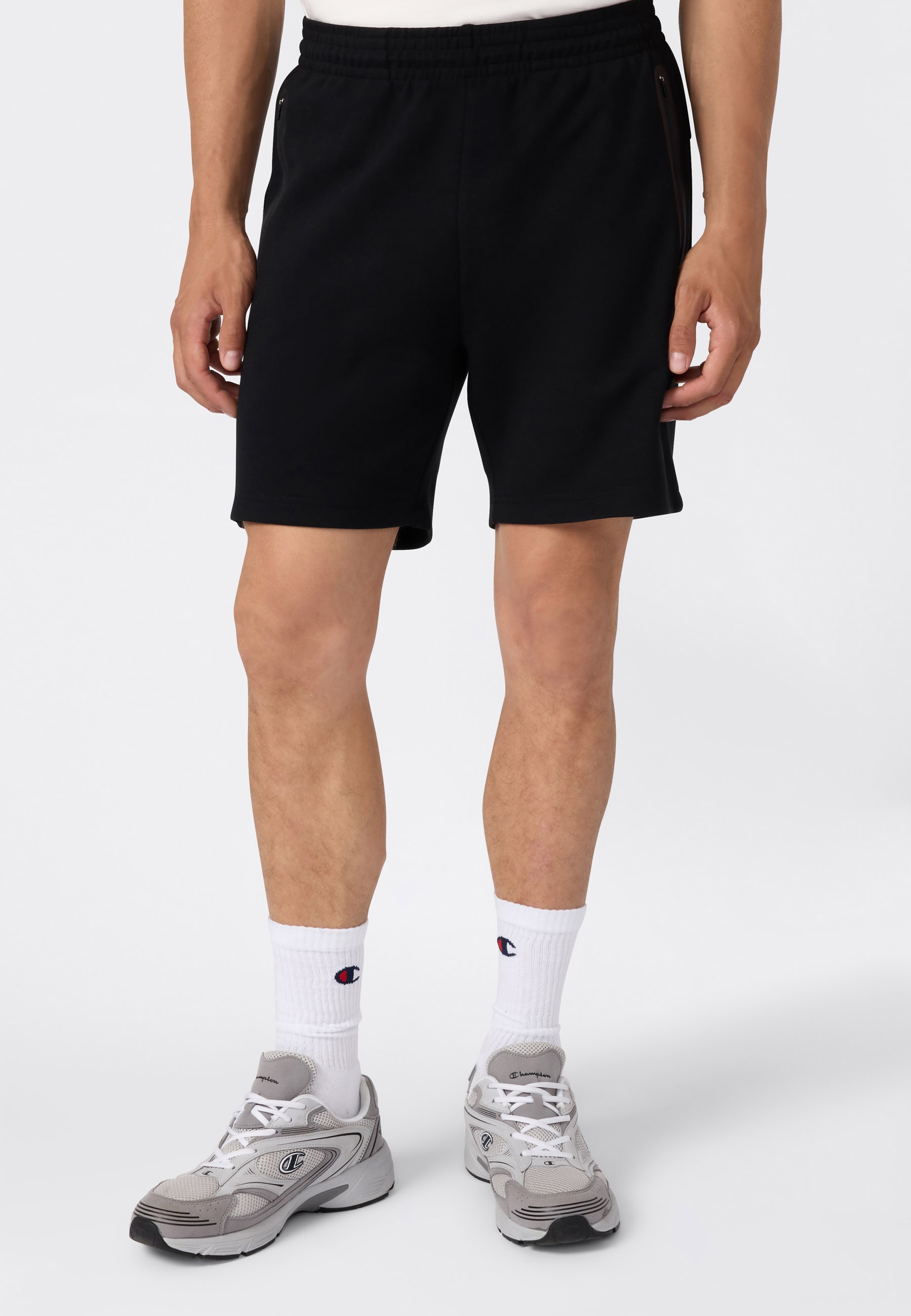 Champion Trainingsshorts "C-TECH Slim Fit Interlock Shorts" Slim Fit, aus Polyester, Baumwolle und Elasthan