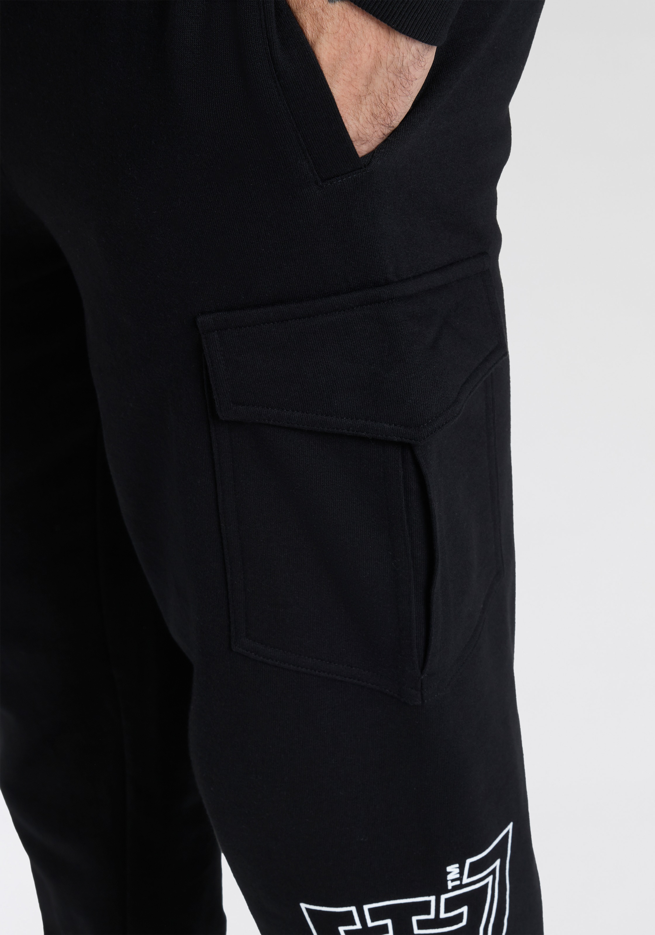 Thumbnail - Lonsdale Jogginganzug "BROUGH" für Sport und Freizeit, aus Baumwolle und Polyester