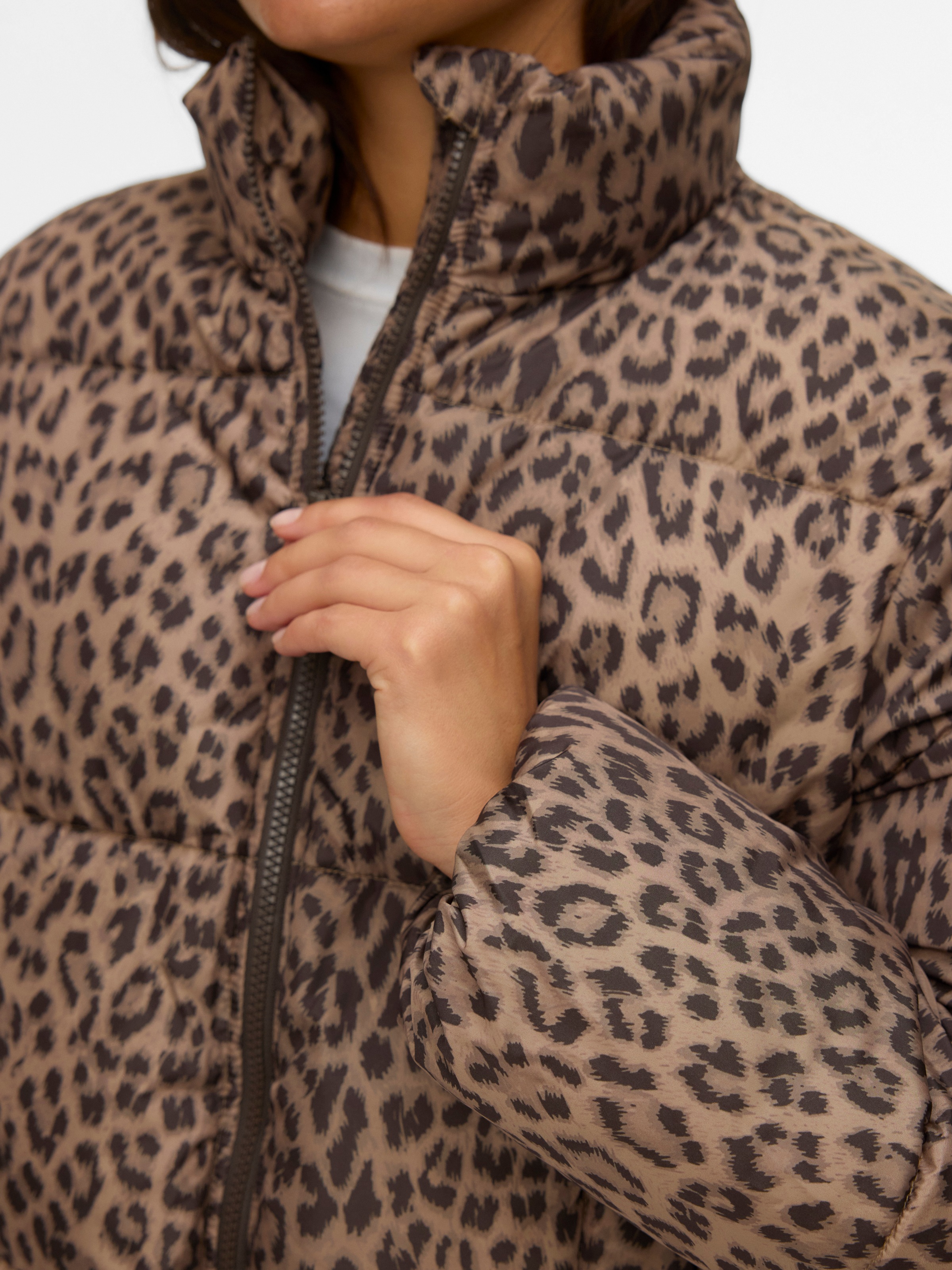 Thumbnail - Vero Moda Steppjacke "VMPARDA AOP JACKET NOOS"