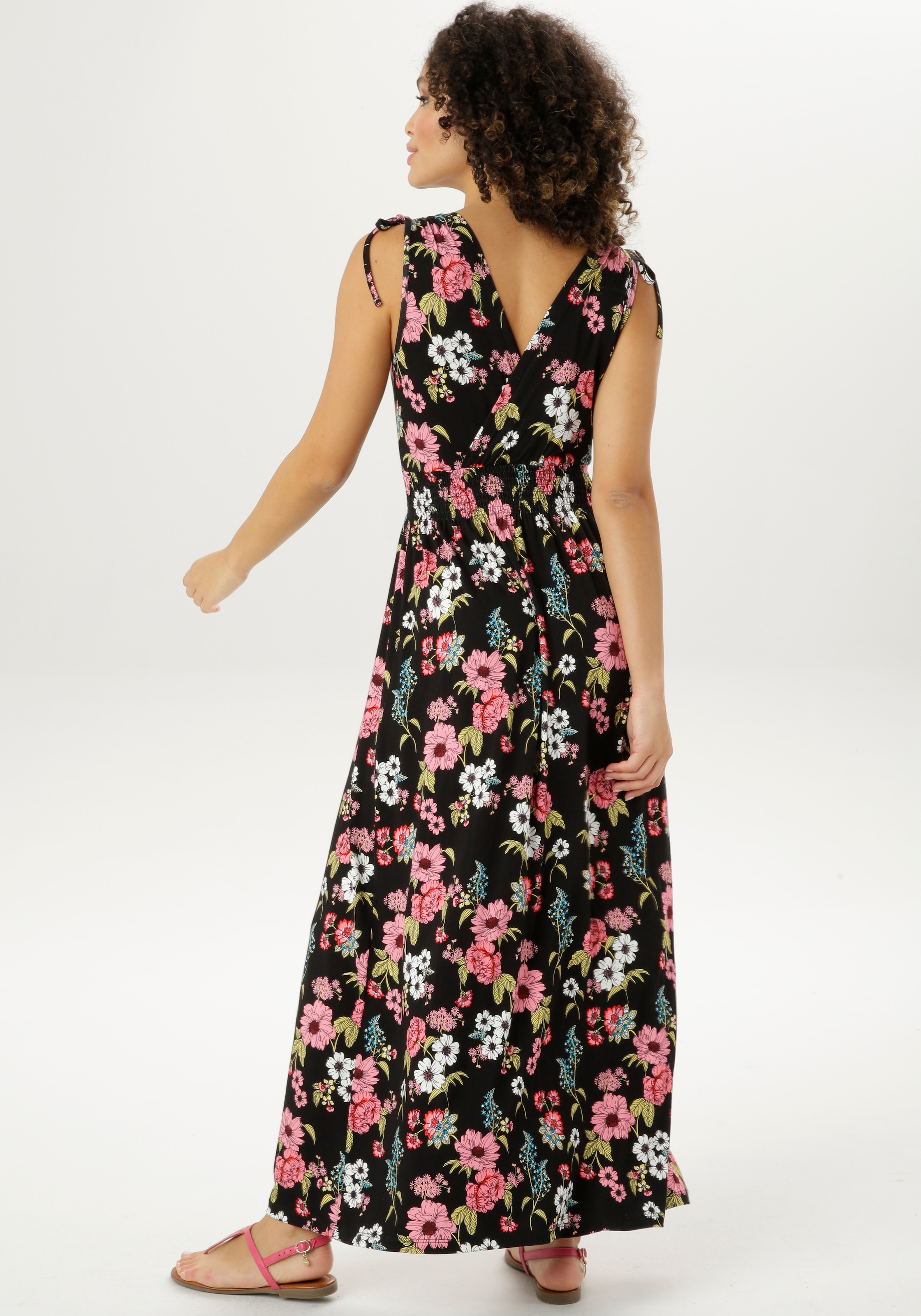 SELECTED mit Sommerkleid zum Raffen Aniston Trägern