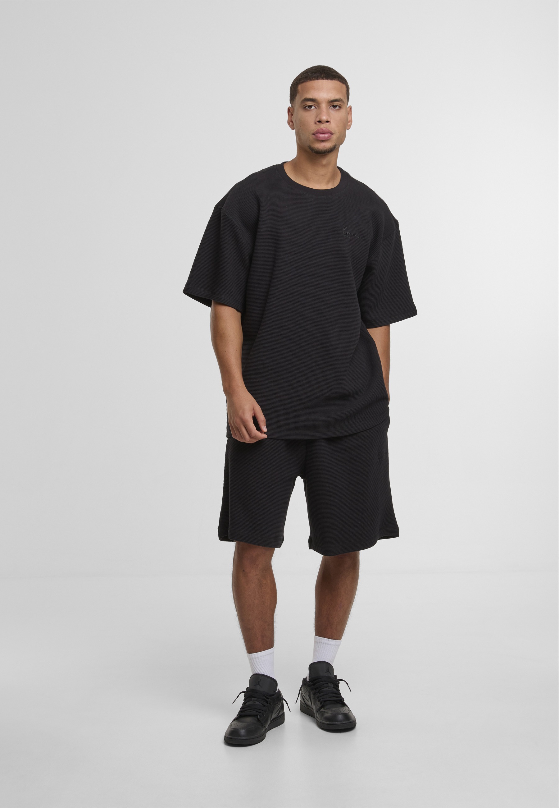 Karl Kani Sweatshorts »Karl Kani Signature Waffle Shorts«