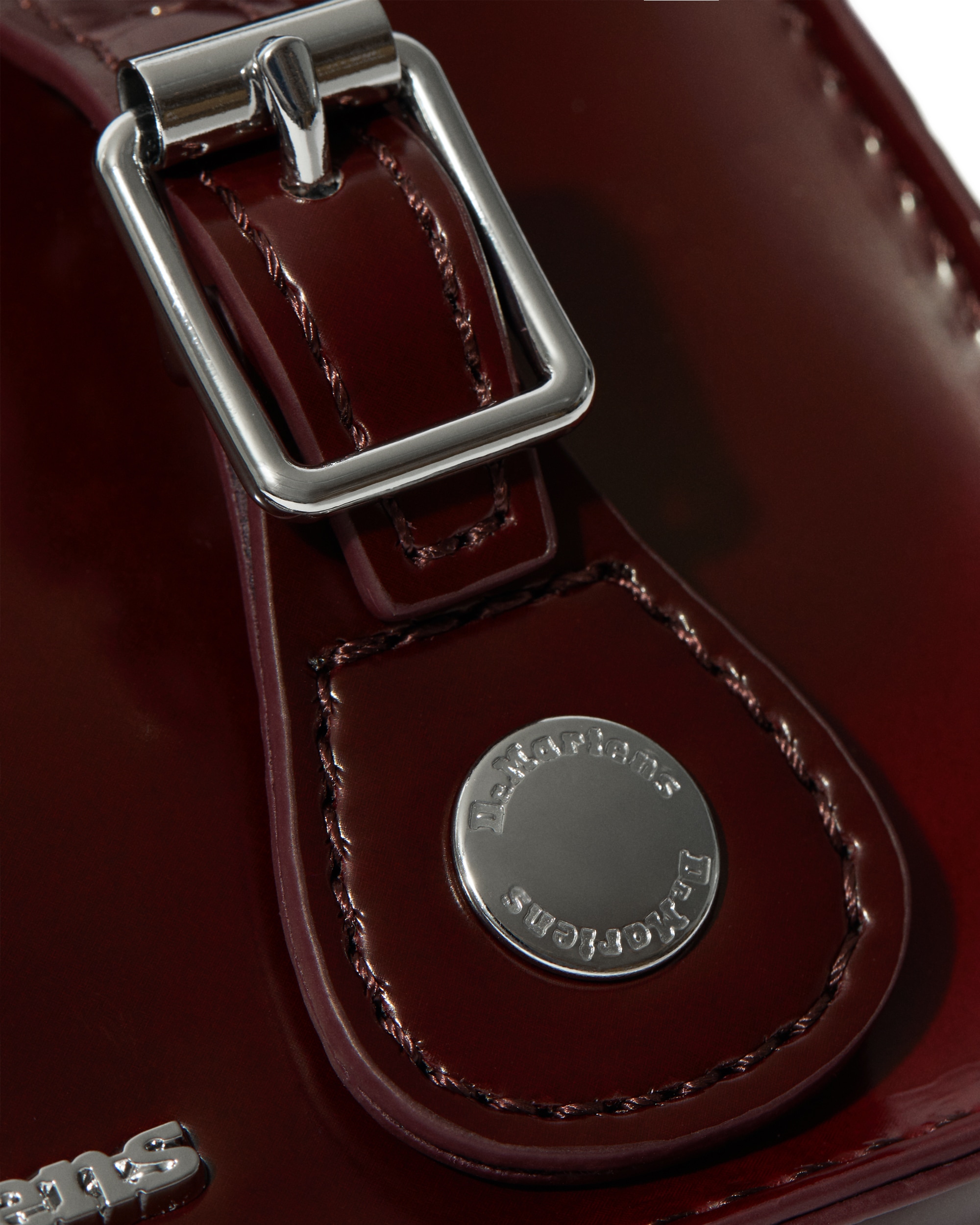 DR. MARTENS Satchel 7" Satchel Bag, Schultertasche mit Schnallenverschlüssen