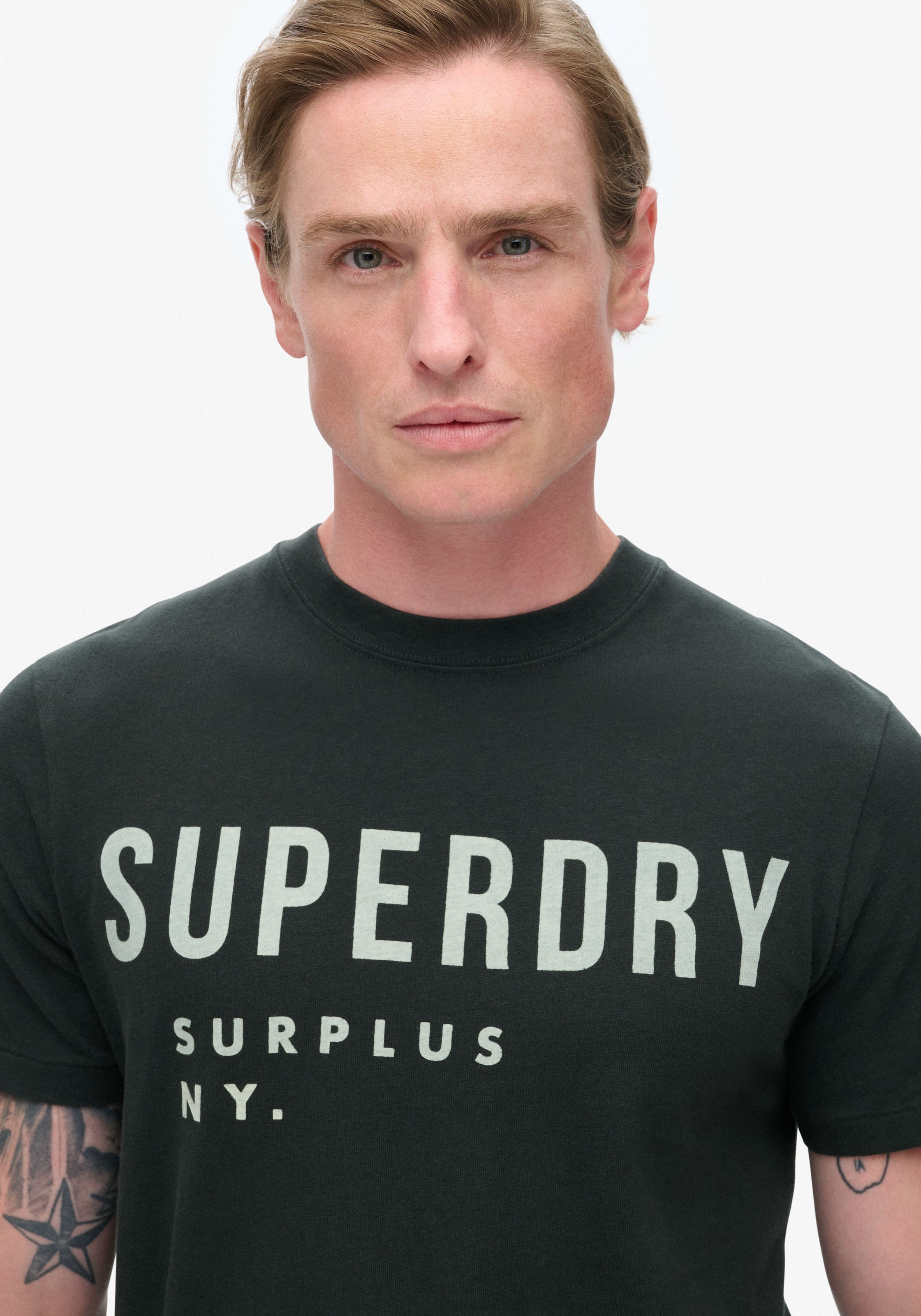 Superdry Rundhalsshirt "SURPLUS GRAPHIC TSHIRT" günstig online kaufen