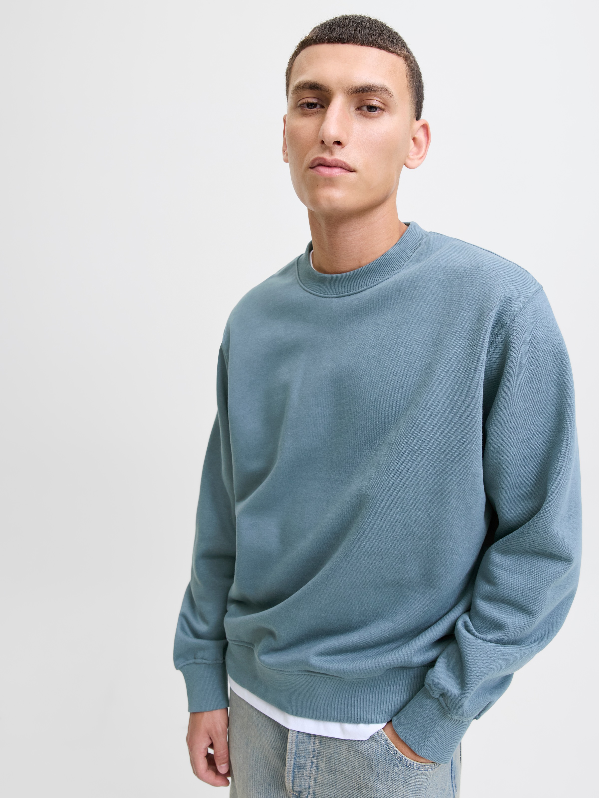 Jack & Jones Herren Sweatshirt JJEURBAN EDGE SWEAT CREW NECK - Relaxed Fit günstig online kaufen