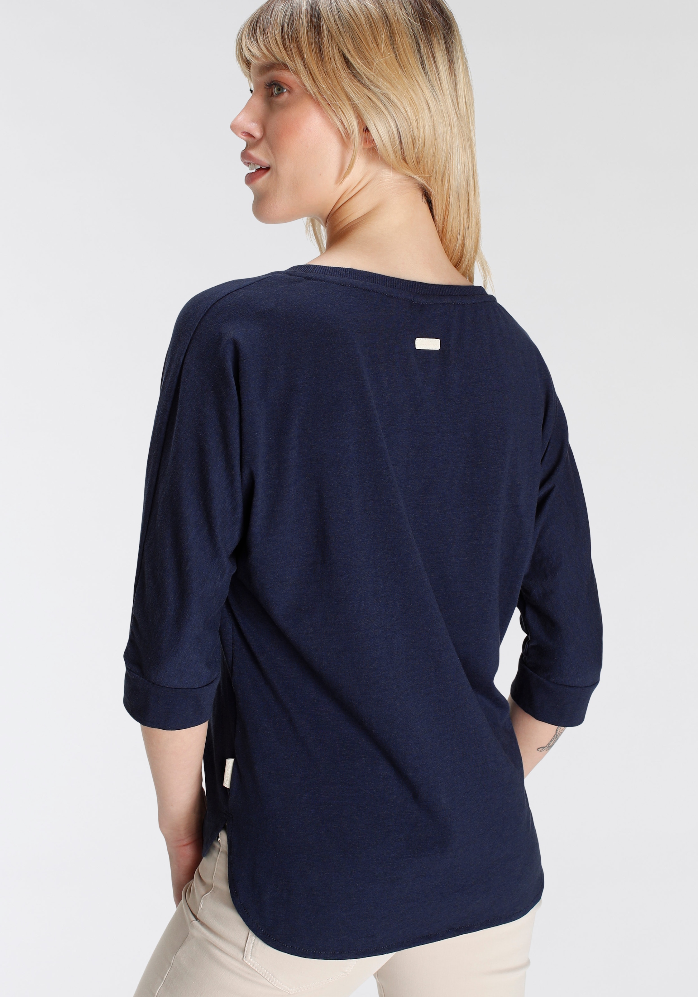Ragwear Langarmshirt »RAG Longsleeve SHIMONA O PRINTED«, mit Frontdruck und Zierknopf, hinten länger geschnitten