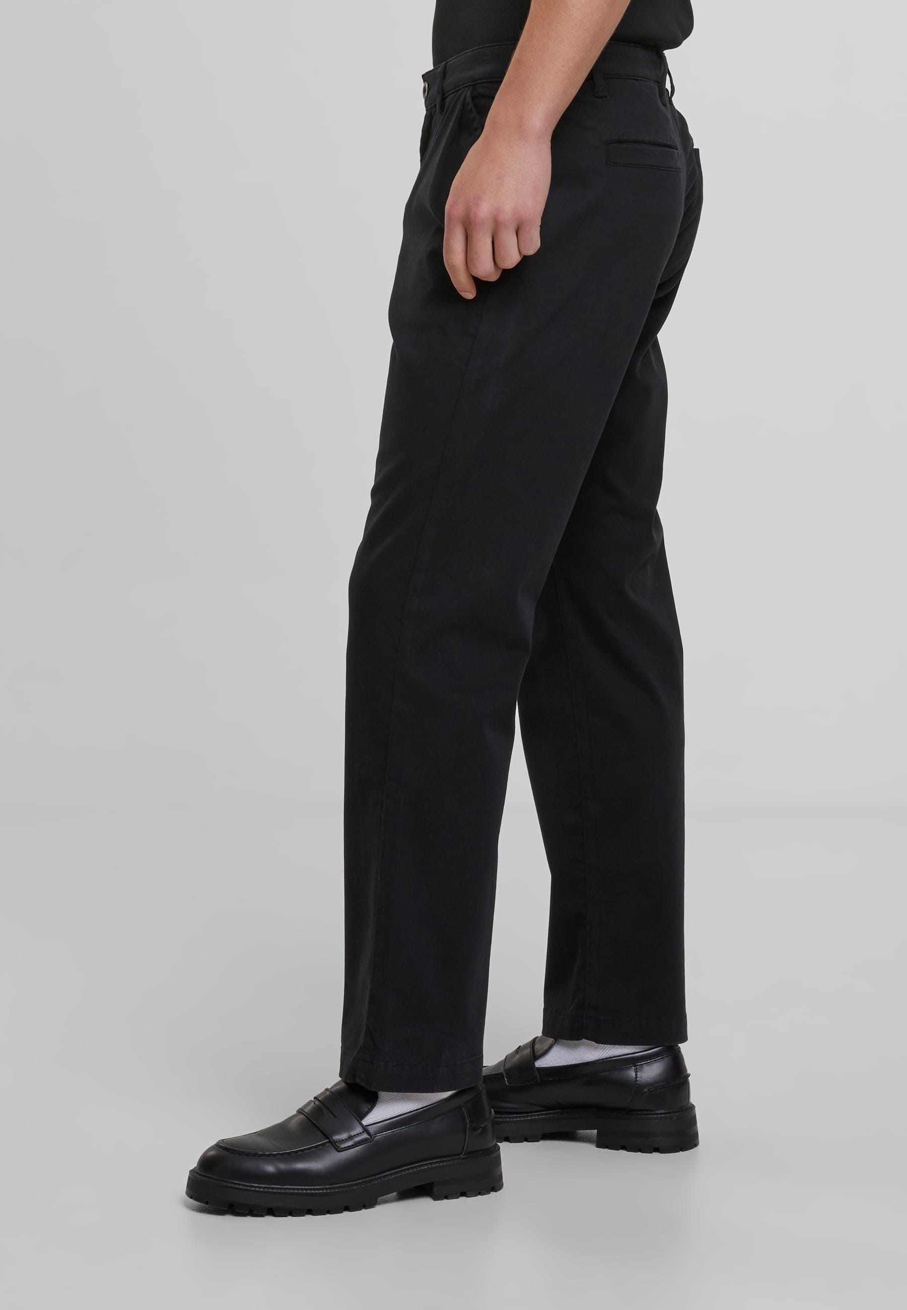 URBAN CLASSICS Stoffhose »Urban Classics Pleated Twill Pants«, (1 tlg.)
