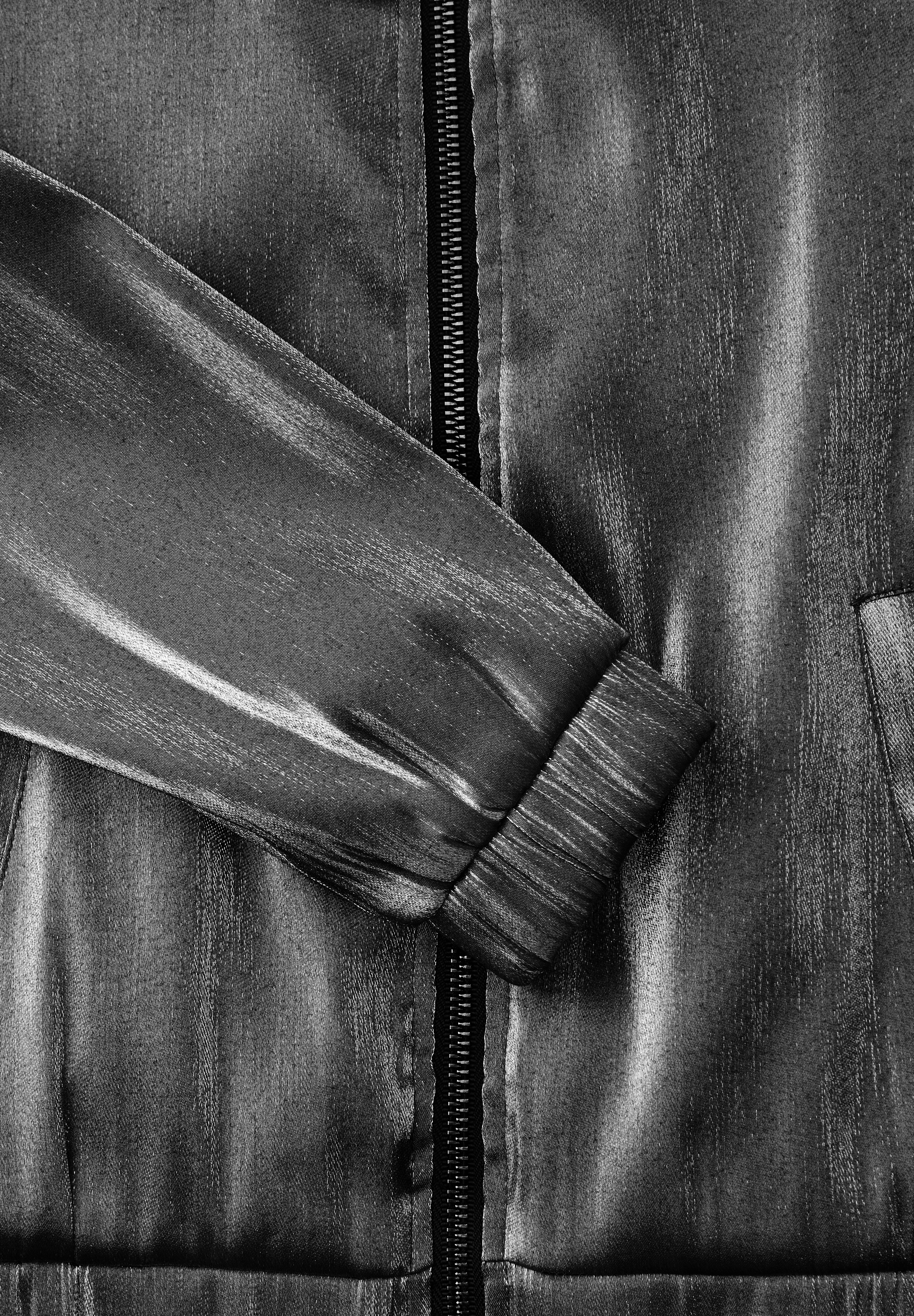 STREET ONE STUDIO Blouson ohne Kapuze aus softer Viskose