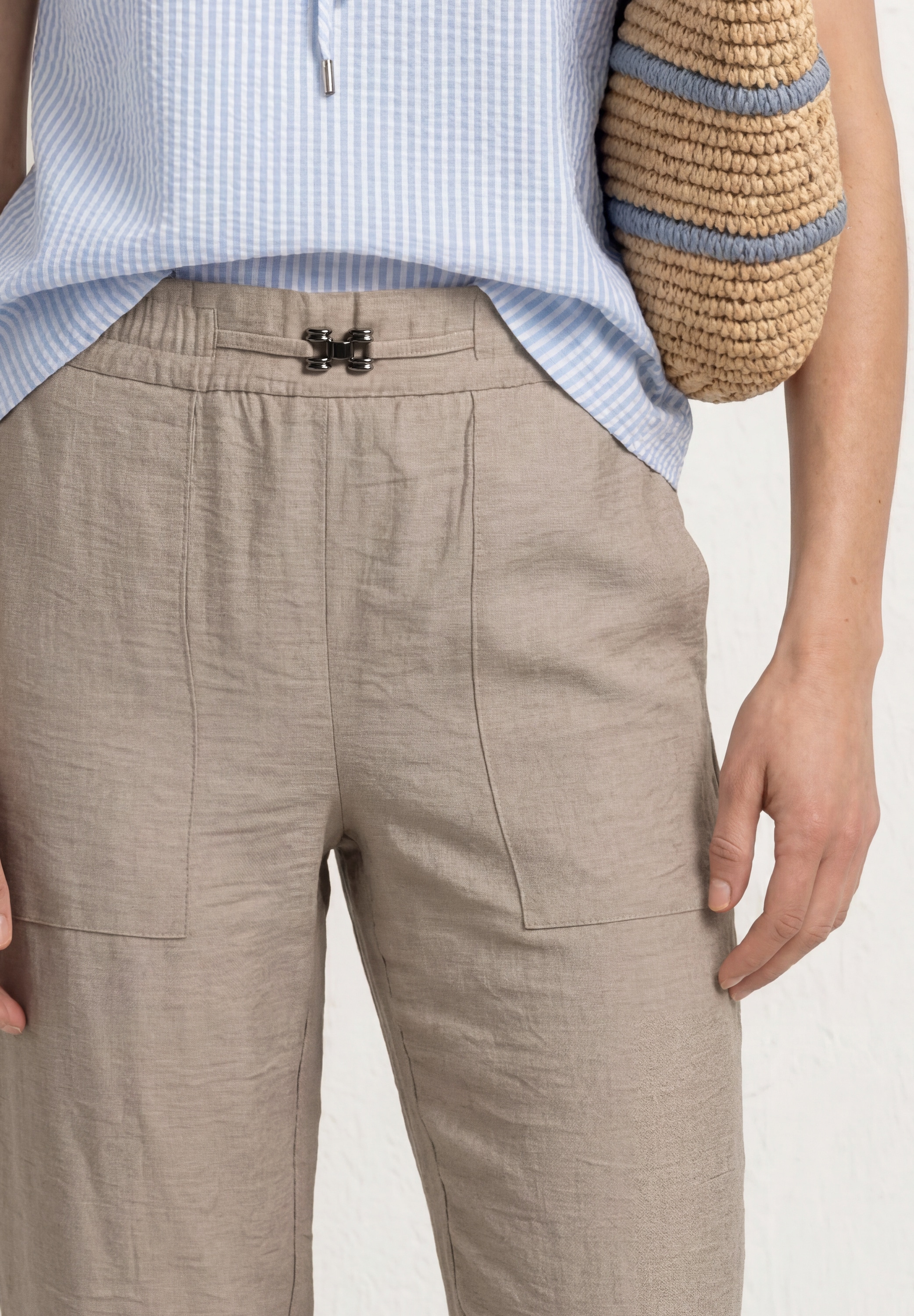 STREET ONE Stoffhose »Style Bonny«  Slim Leg Hose im Loose Fit mit Gürteldetail