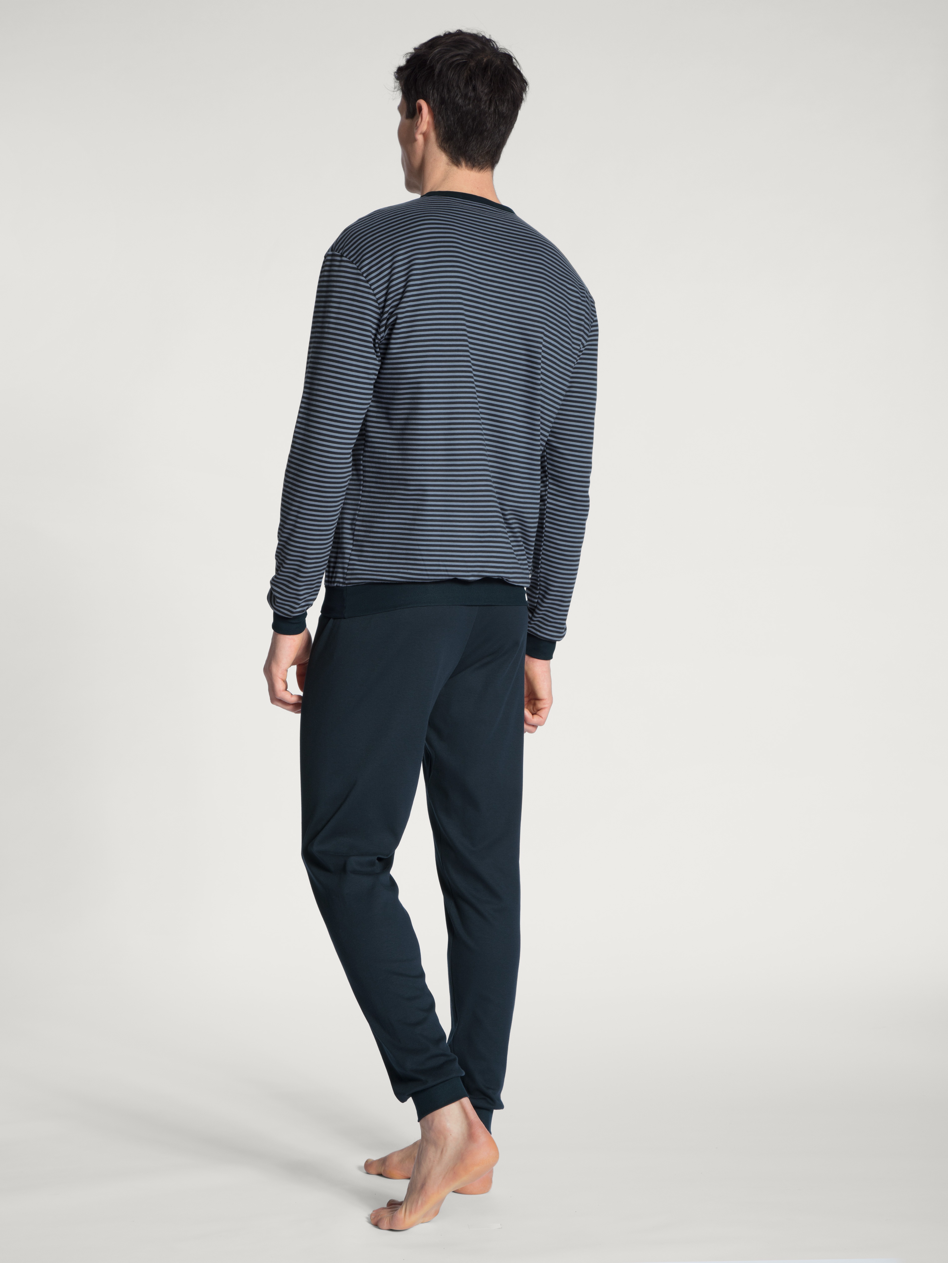 Thumbnail - CALIDA Schlafanzug "Relax Streamline" 2 tlg. mit V-Neck und Bündchen