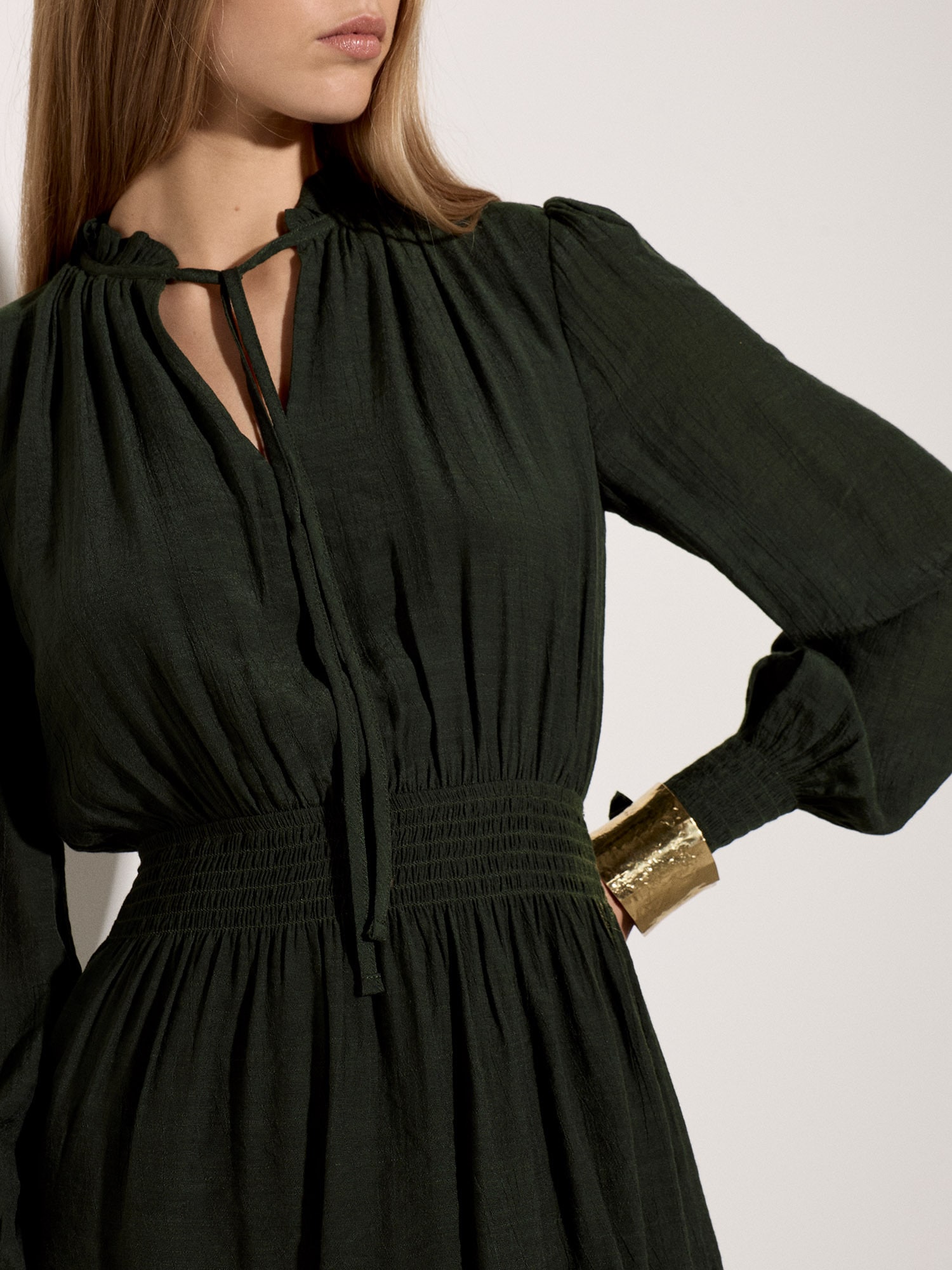 Apricot Minikleid »Stufenkleid mit Rüschen« mit Bindeband, 2 Stk. tlg. mit Bindeband
