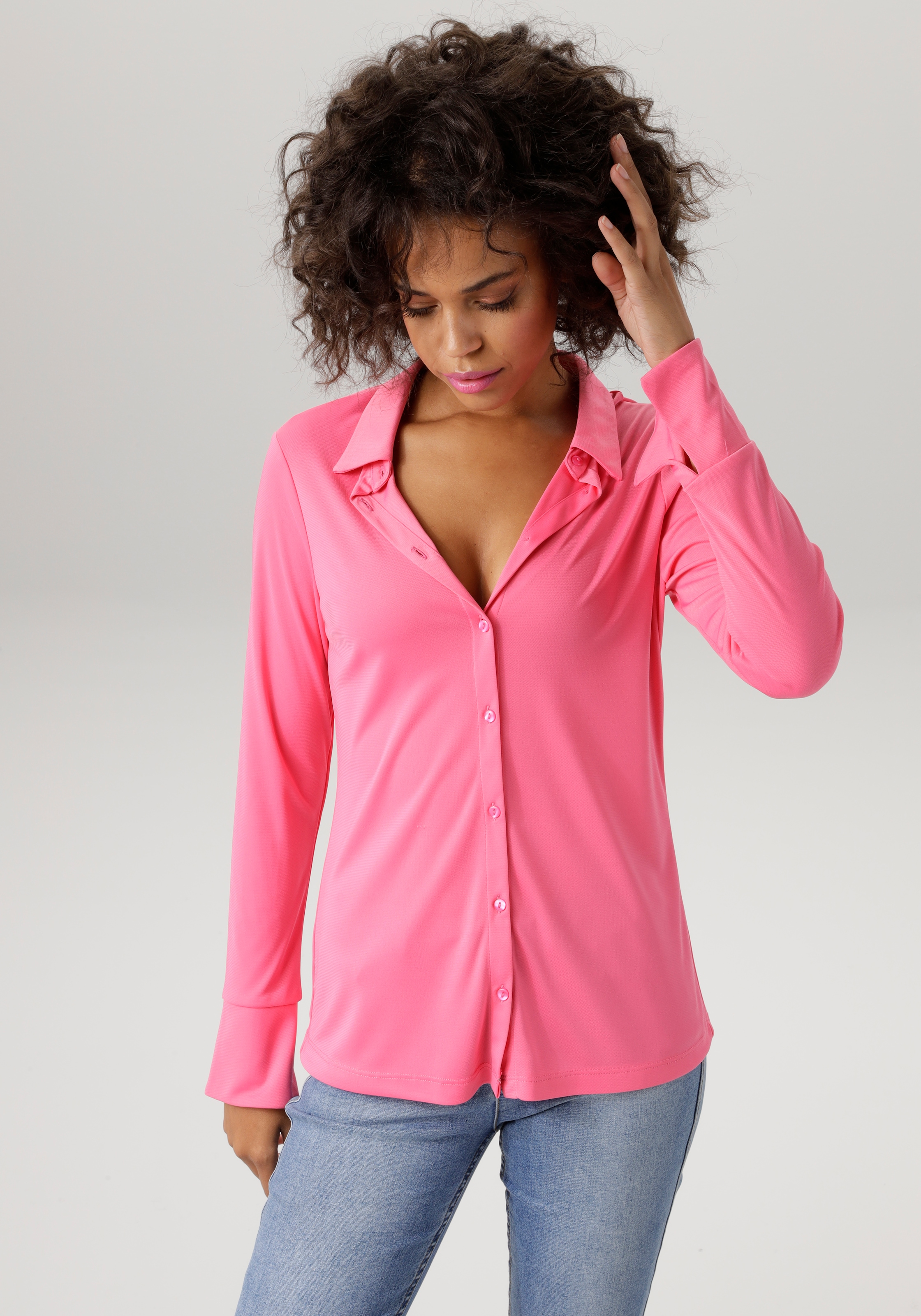 Aniston CASUAL | BAUR Jersey-Crepé-Qualität in für bestellen Hemdbluse, strukturierter