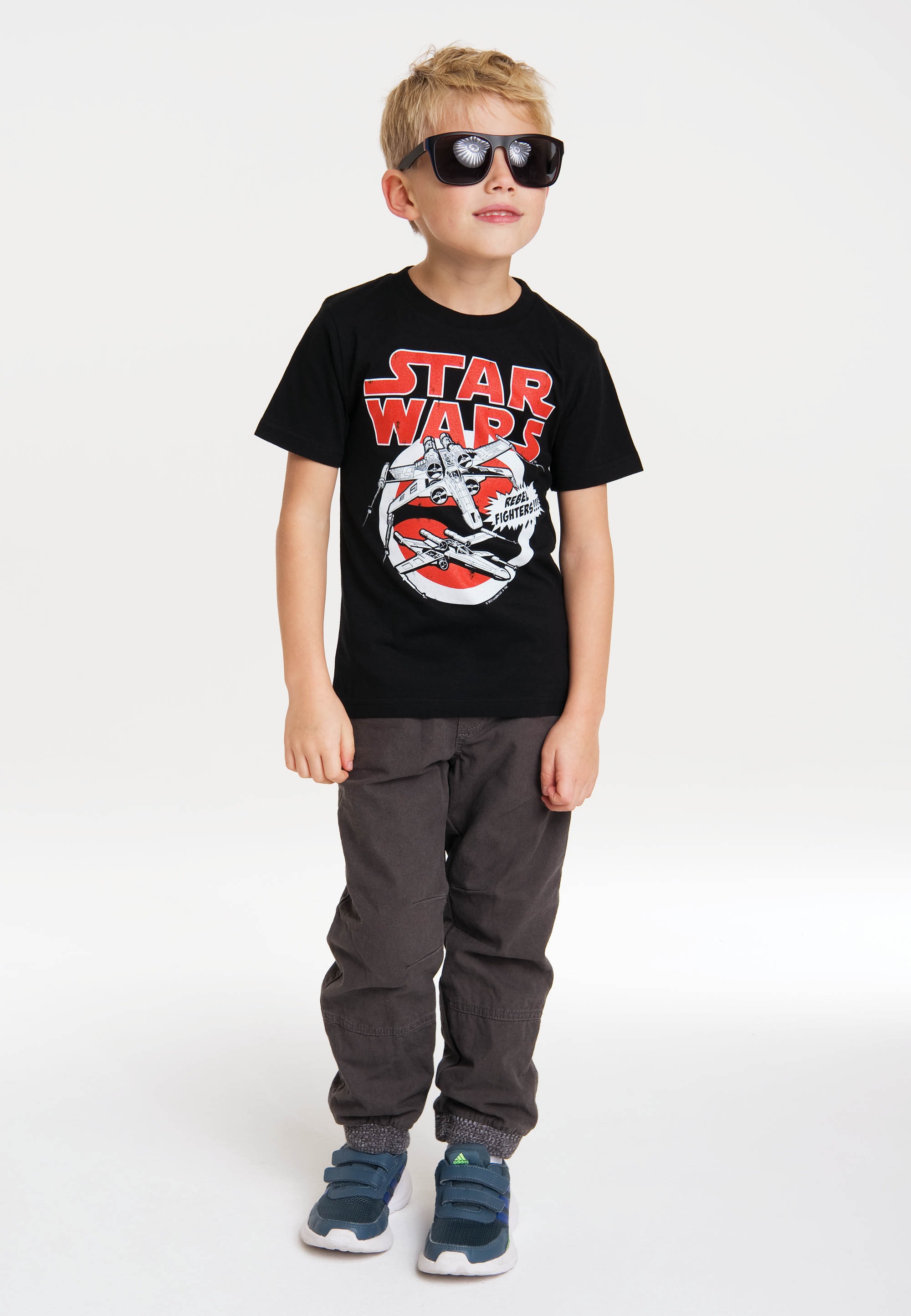 LOGOSHIRT T-Shirt »X-Wings«, mit großem Star-Wars-Frontprint
