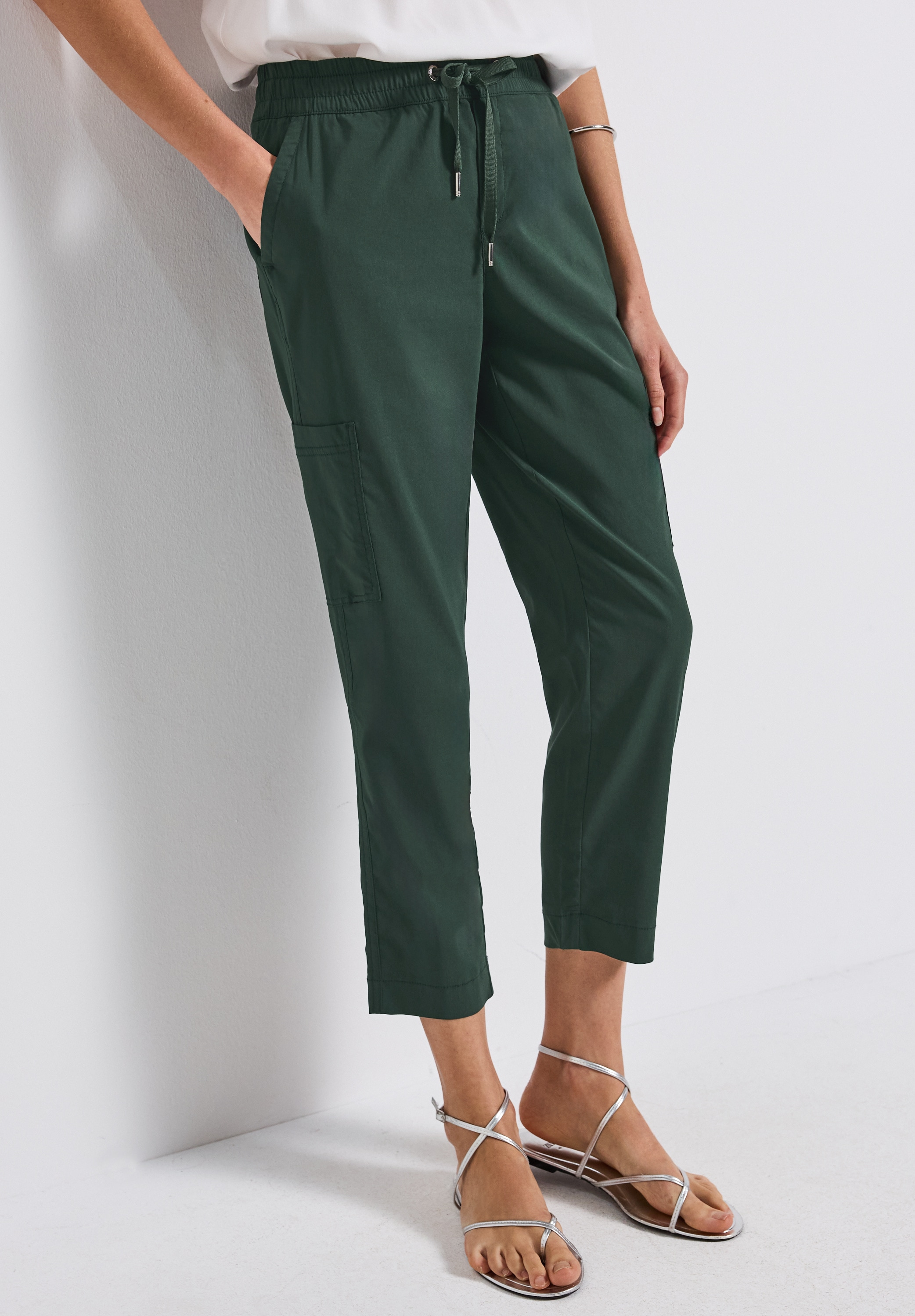 STREET ONE Stoffhose "Style Bonny", Sommerhose mit elastischem Bund mit Tun günstig online kaufen