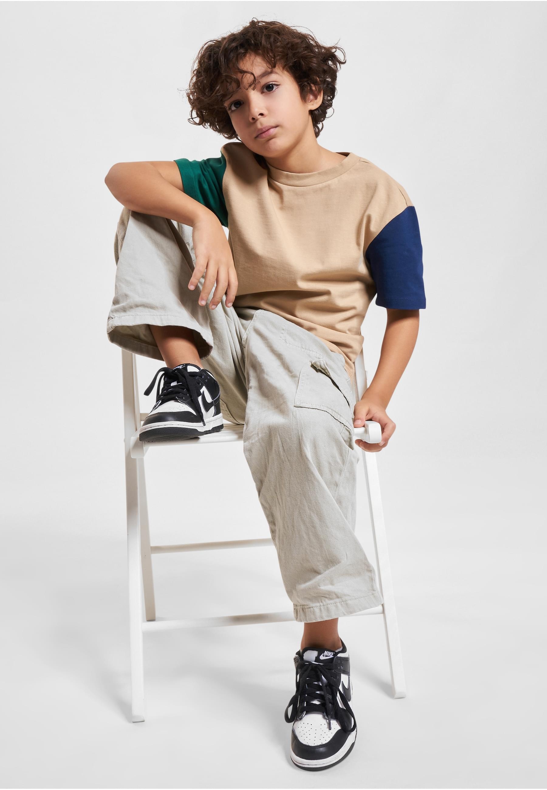 URBAN CLASSICS T-Shirt »Urban Classics Herren Boys Organic Oversized Colorblock Tee«, (1 tlg.)
