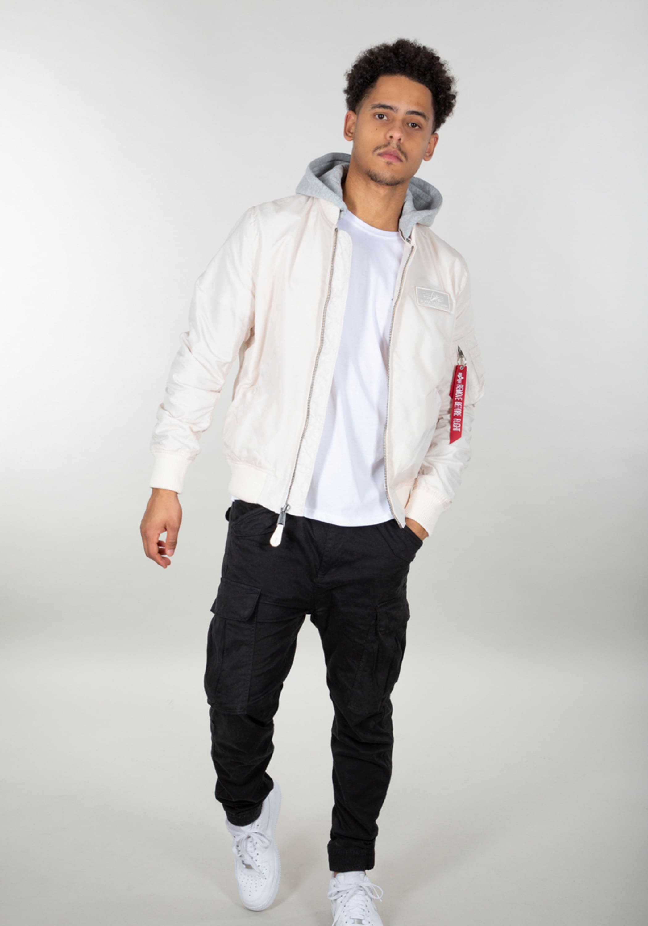 Alpha Industries Bomberjacke »MA-1 TT Hood Light«