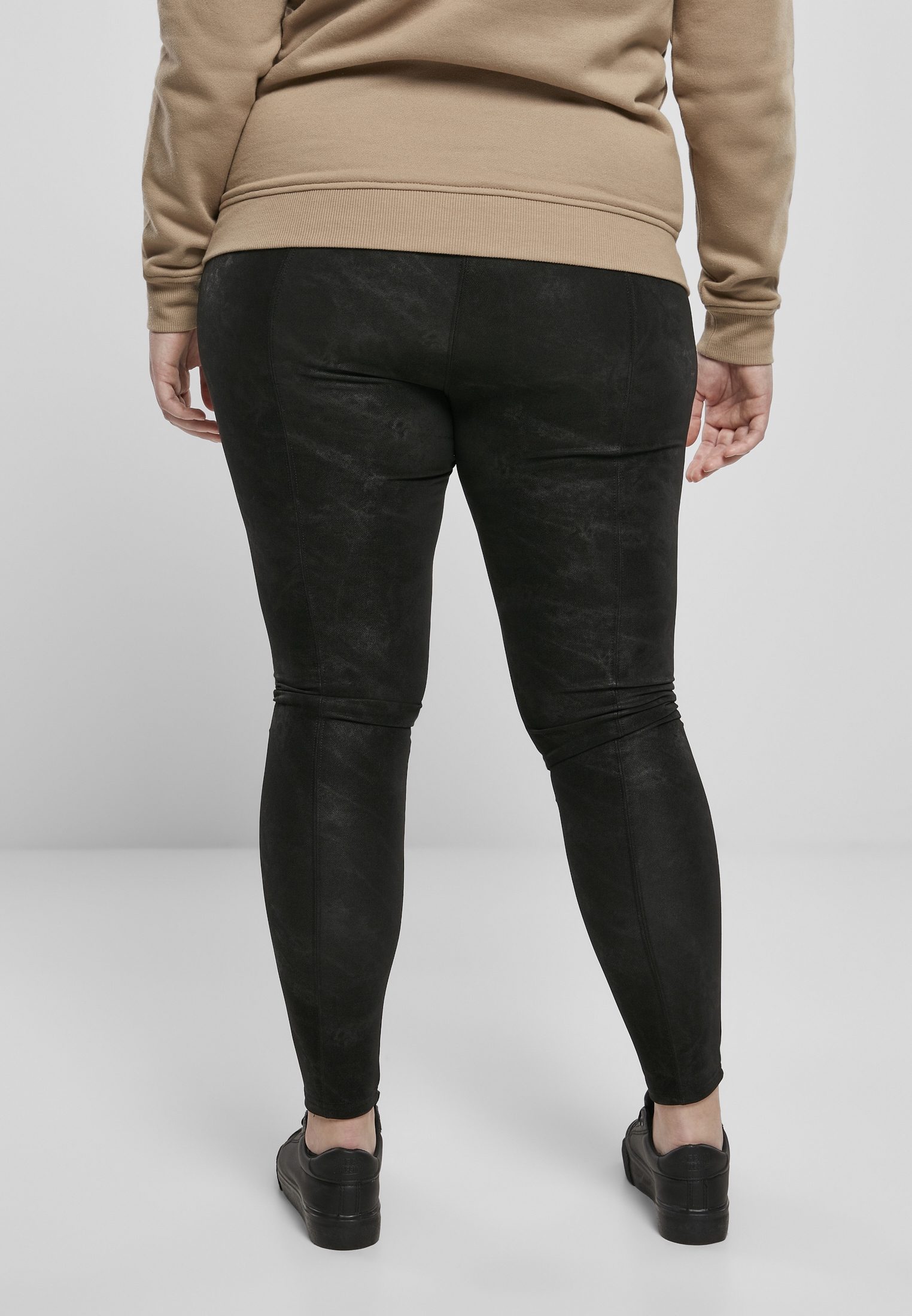 URBAN CLASSICS Leggings »Damen Ladies Washed Faux Leather Pants«, (1 tlg.)