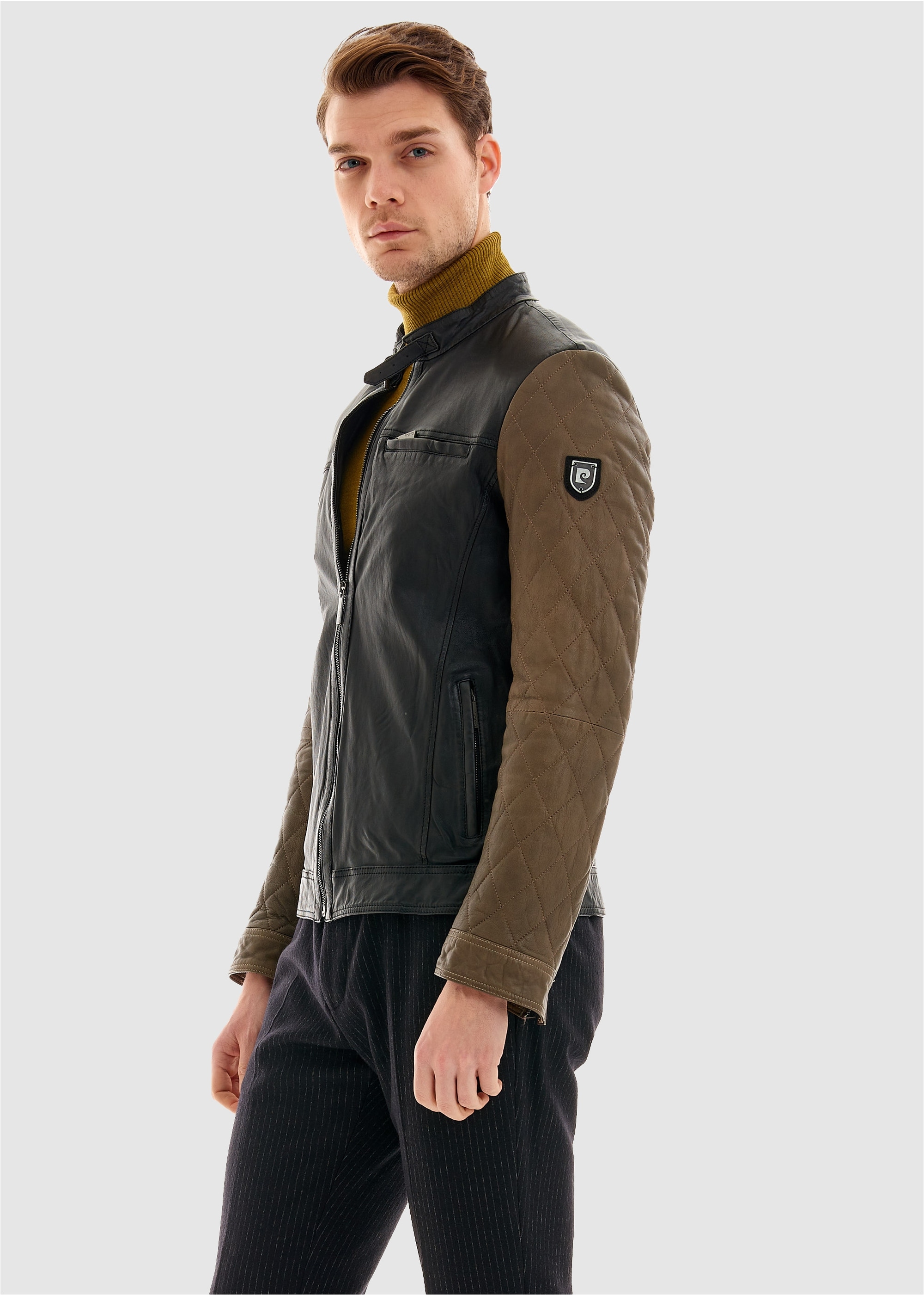 Pierre Cardin Lederjacke, im modernen Look
