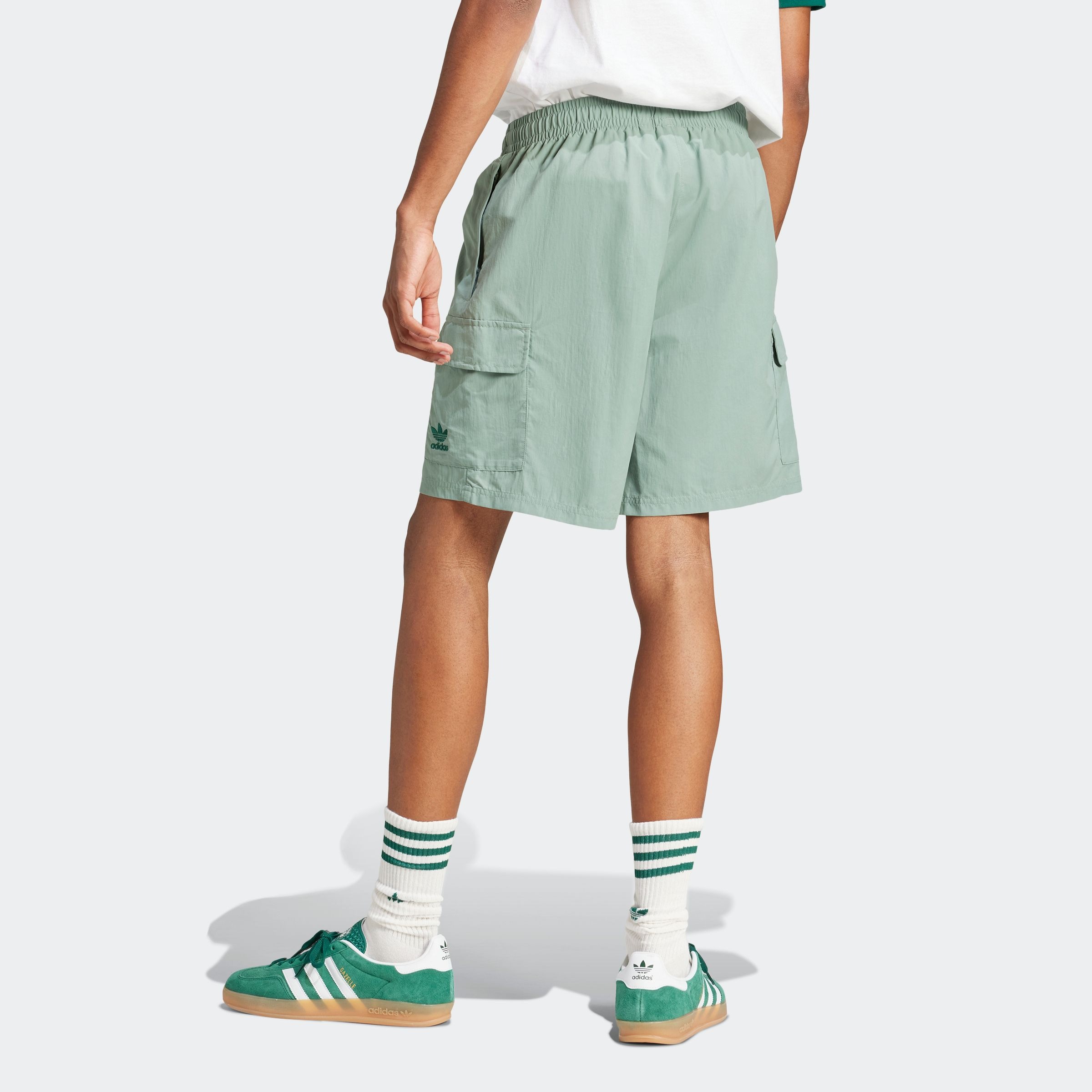 adidas Originals Shorts "ESS WVN SHORTS", (1 tlg.) günstig online kaufen
