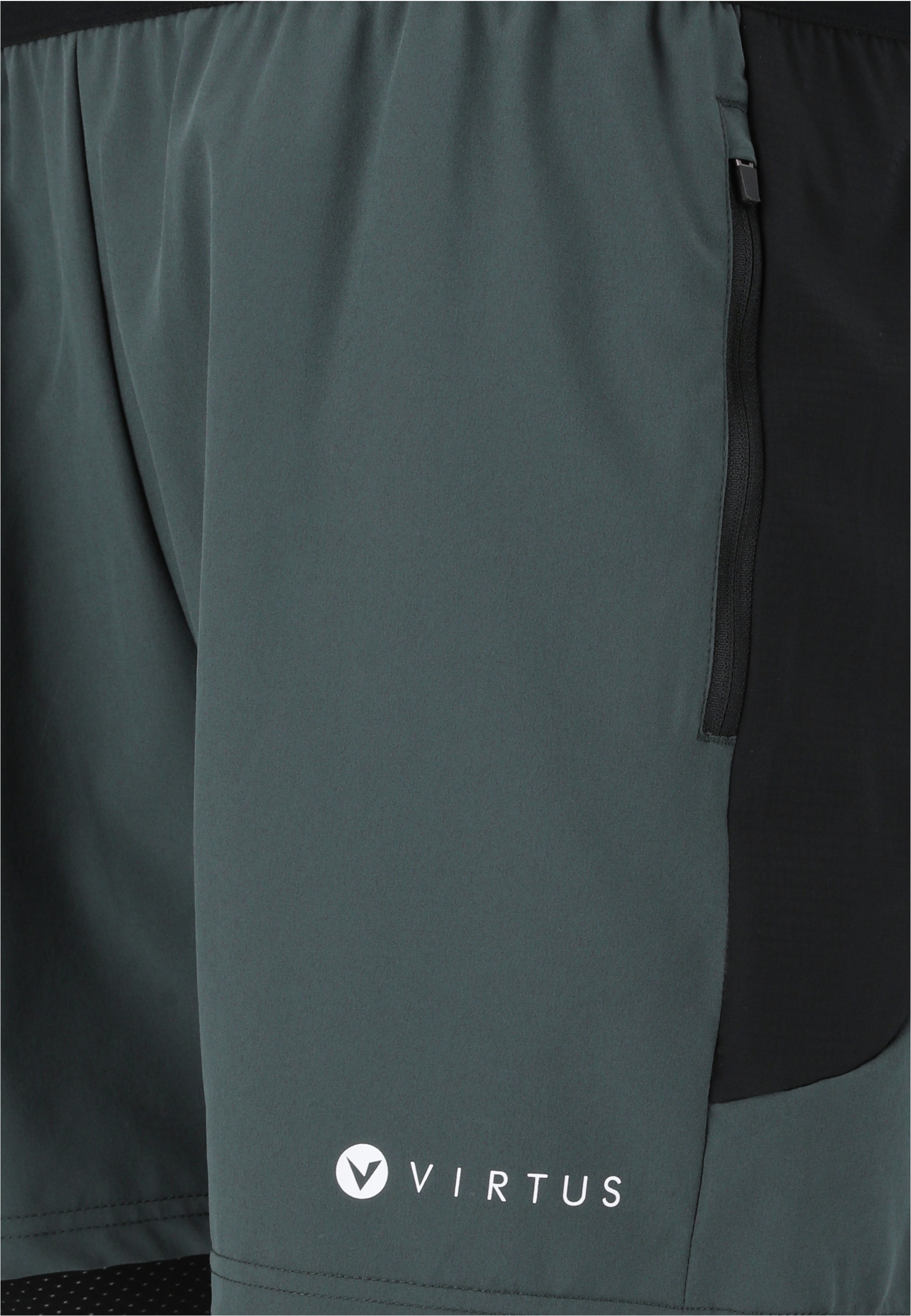 Virtus Shorts »Dylan«, aus atmungsaktivem 4-Wege-Stretch