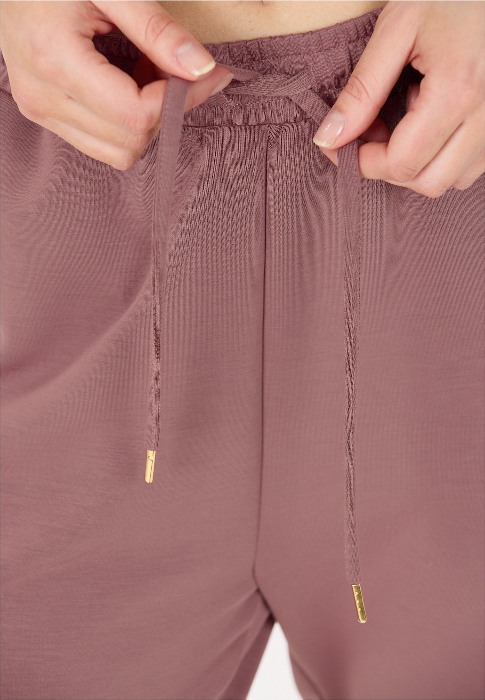 ATHLECIA Sweathose »Jacey«, aus weichem Modalmix