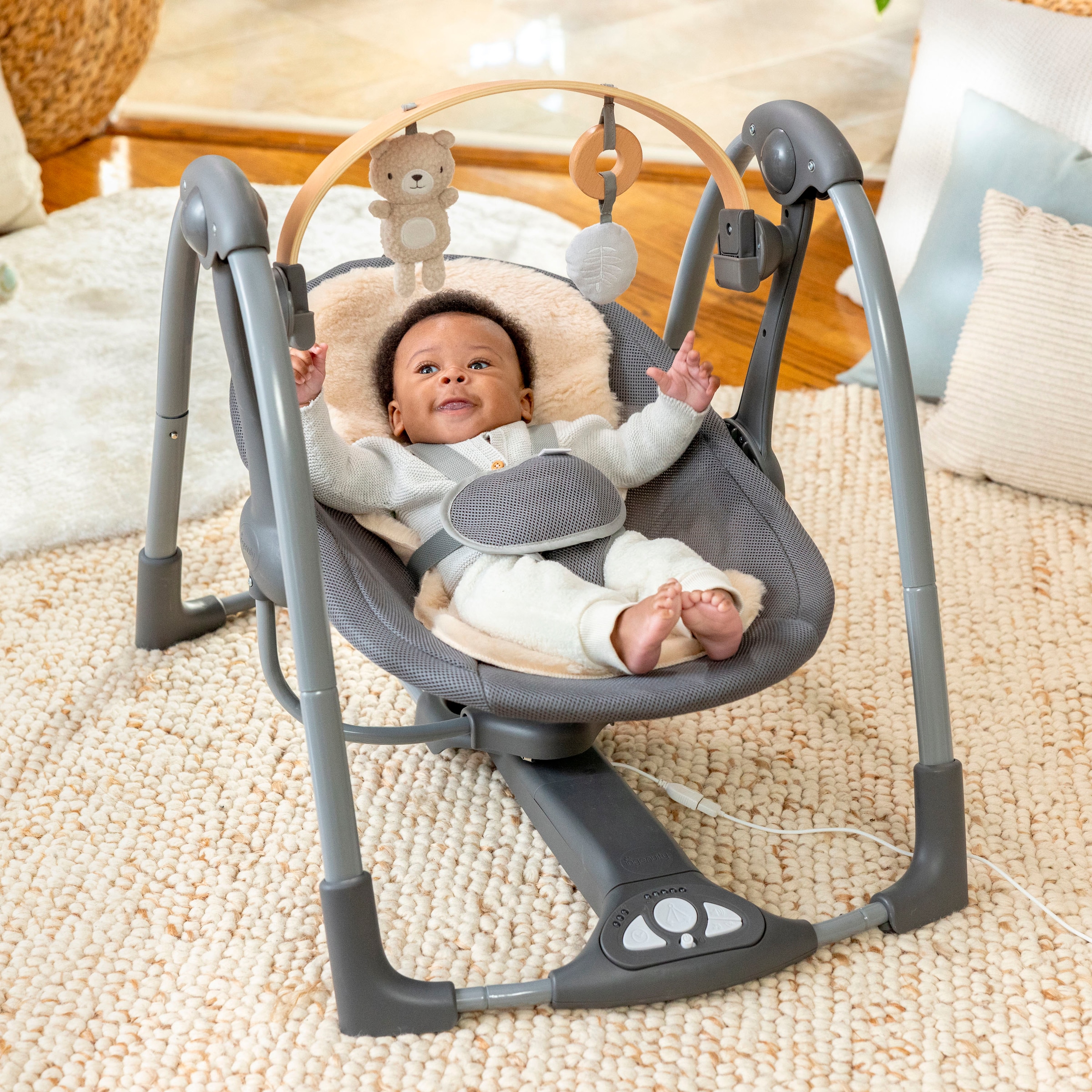 ingenuity Babywippe »Every Season™ Swing 'n Go Portable Swing™ - Wesley™«, bis 9 kg, mit Musik und Geräuschen