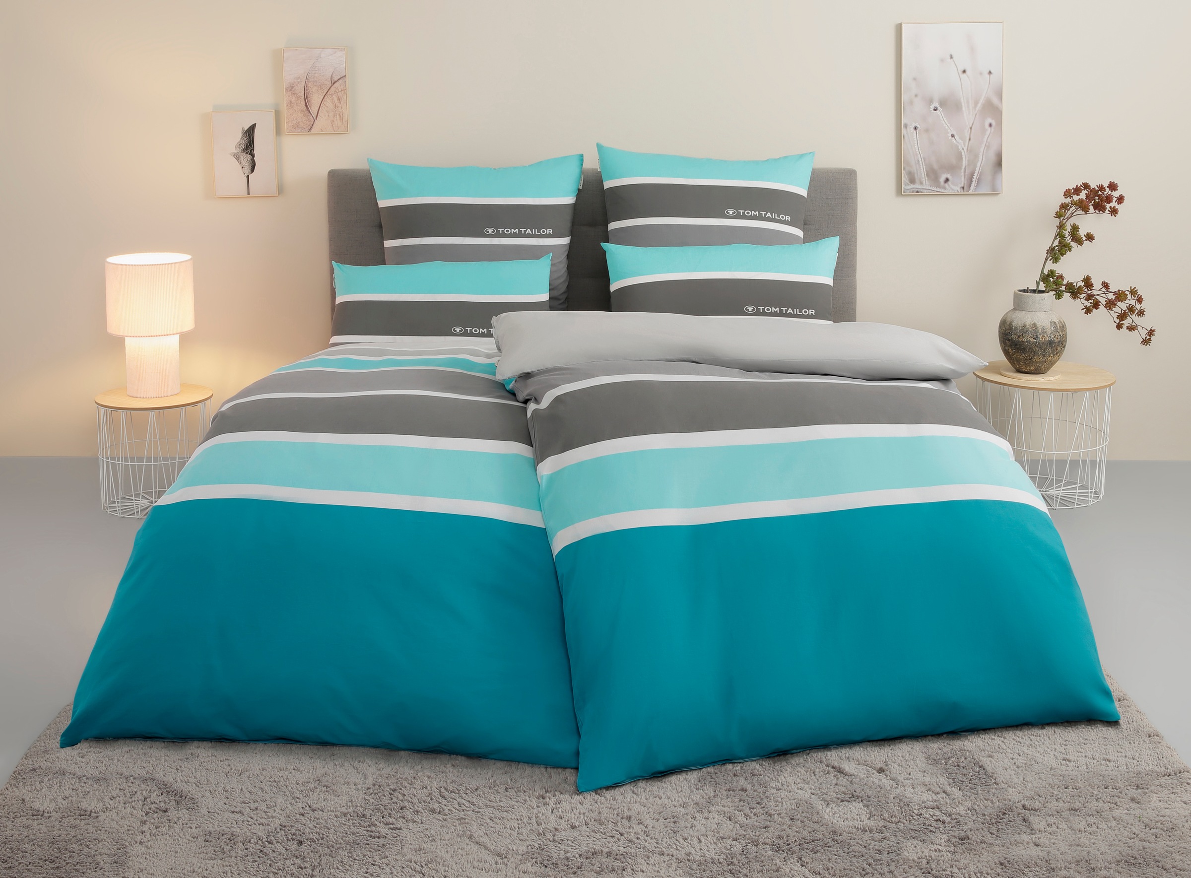 TOM TAILOR HOME Bettwäsche "Felix in Gr. 135x200 oder 155x220 cm" 3 mit GRATIS-Zugabe: Gästehandtuch (100% Baumwolle), mit Reißverschluss